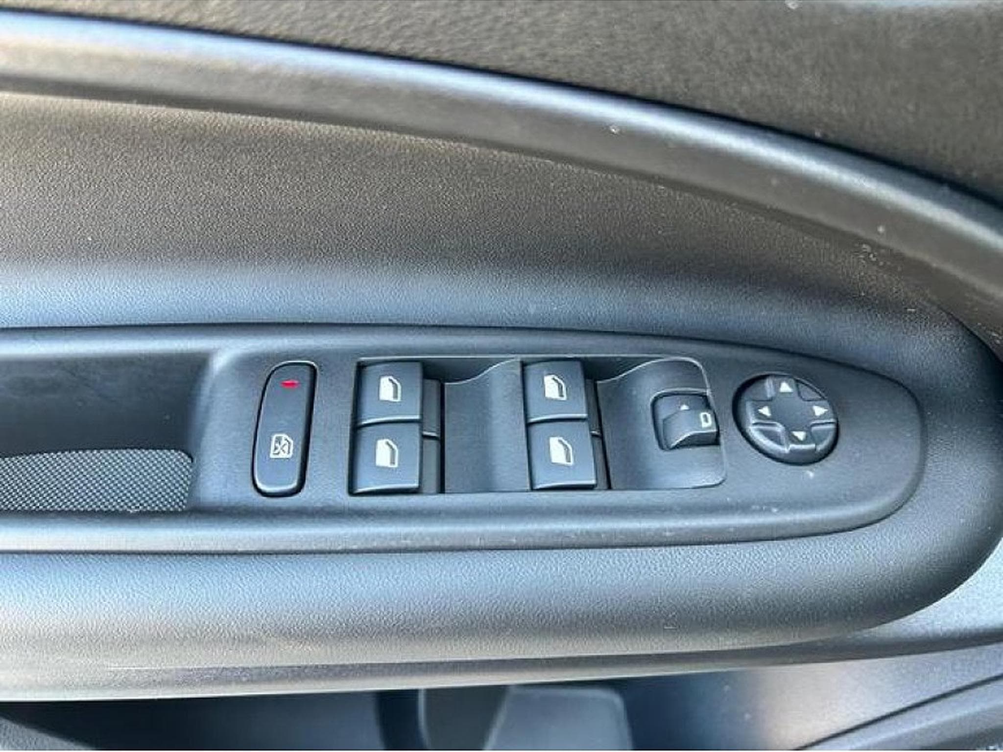 Jeep Wrangler (2025) - Foto 20