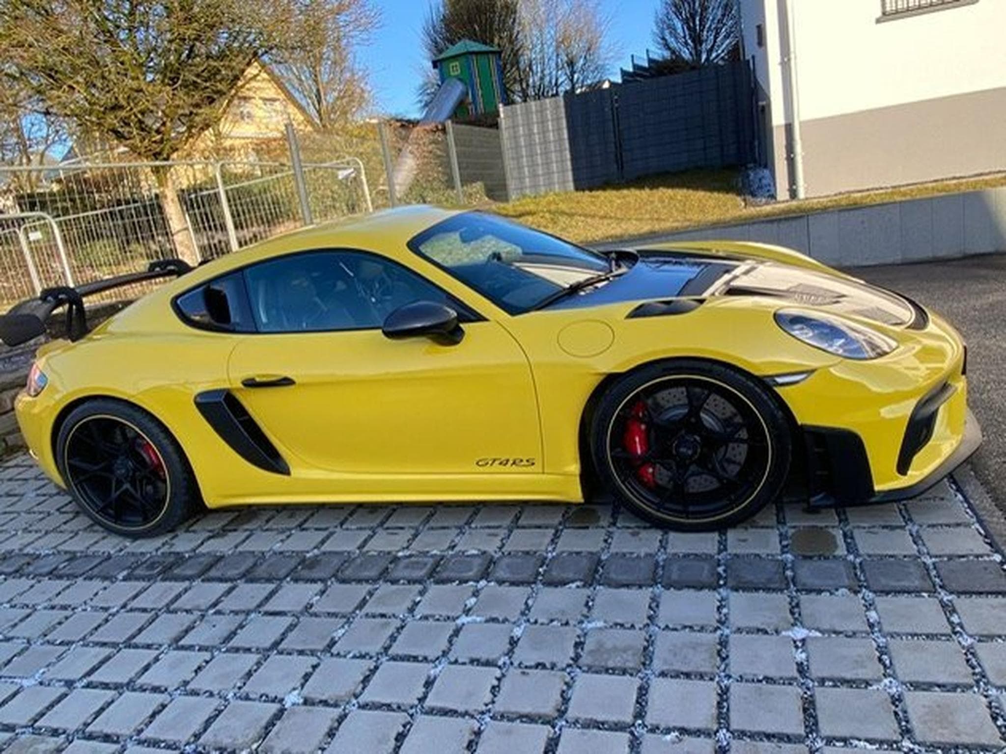 Porsche 718 GT4RS (2023) - Foto 3