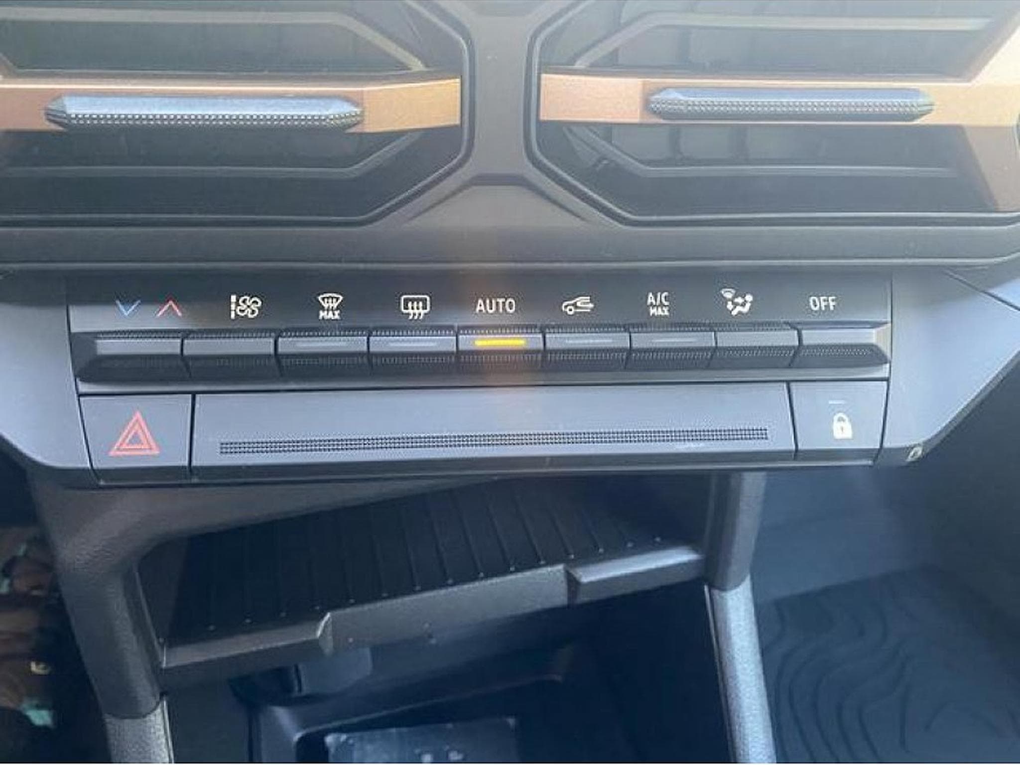 Dacia Duster (2025) - Foto 18