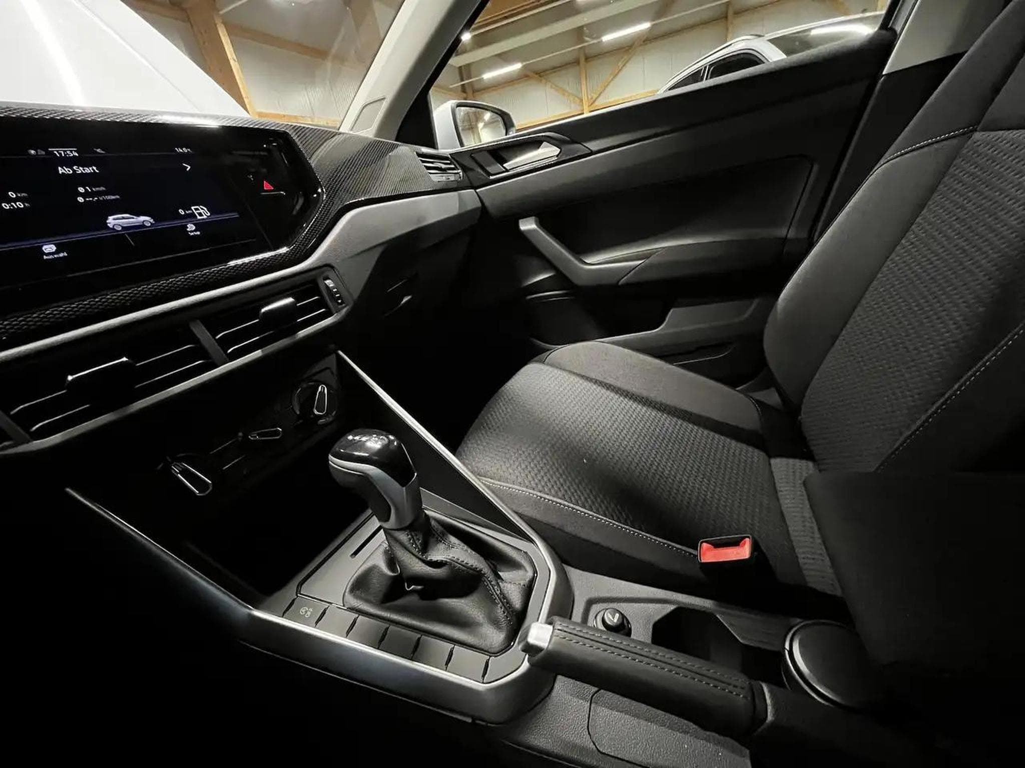 VW Polo (2025) - Photo 17