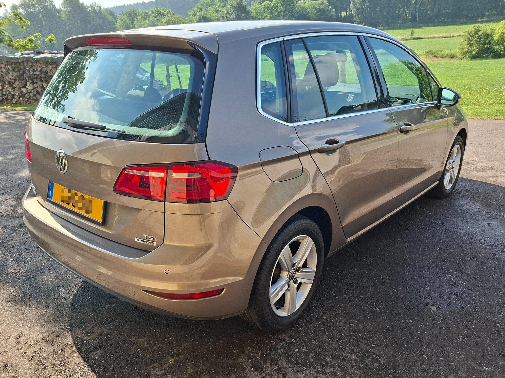 VW Golf VII Sportsvan (2014) - Foto 3