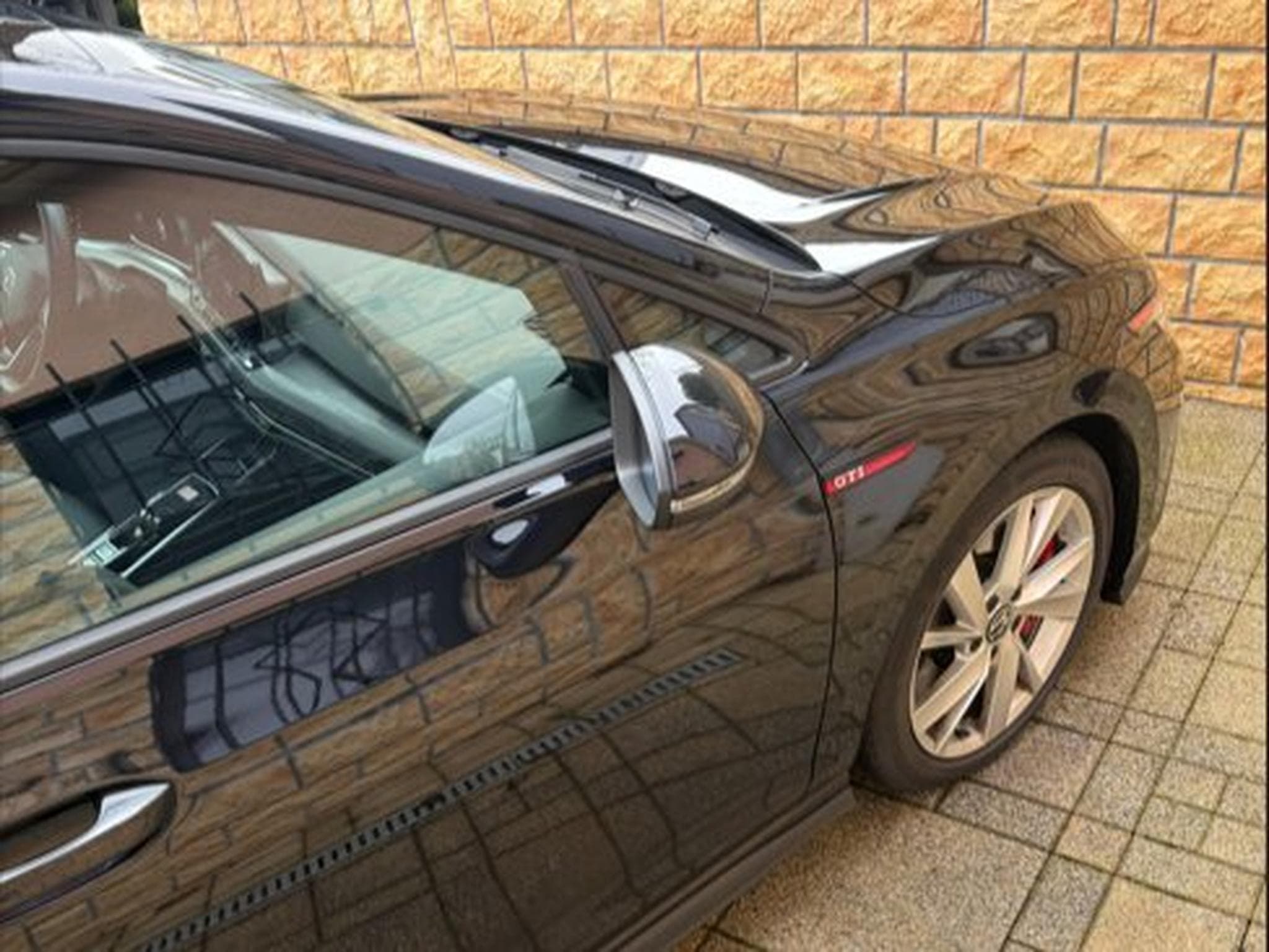 VW Golf VIII GTI (2023) - Photo 3