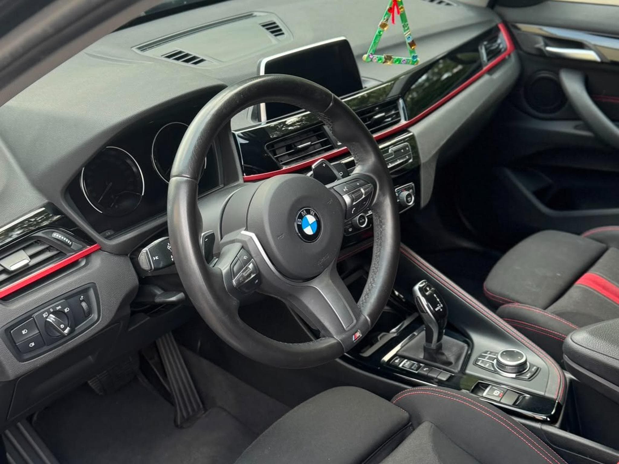 BMW X1 SDrive 18D (2019) - Photo 7