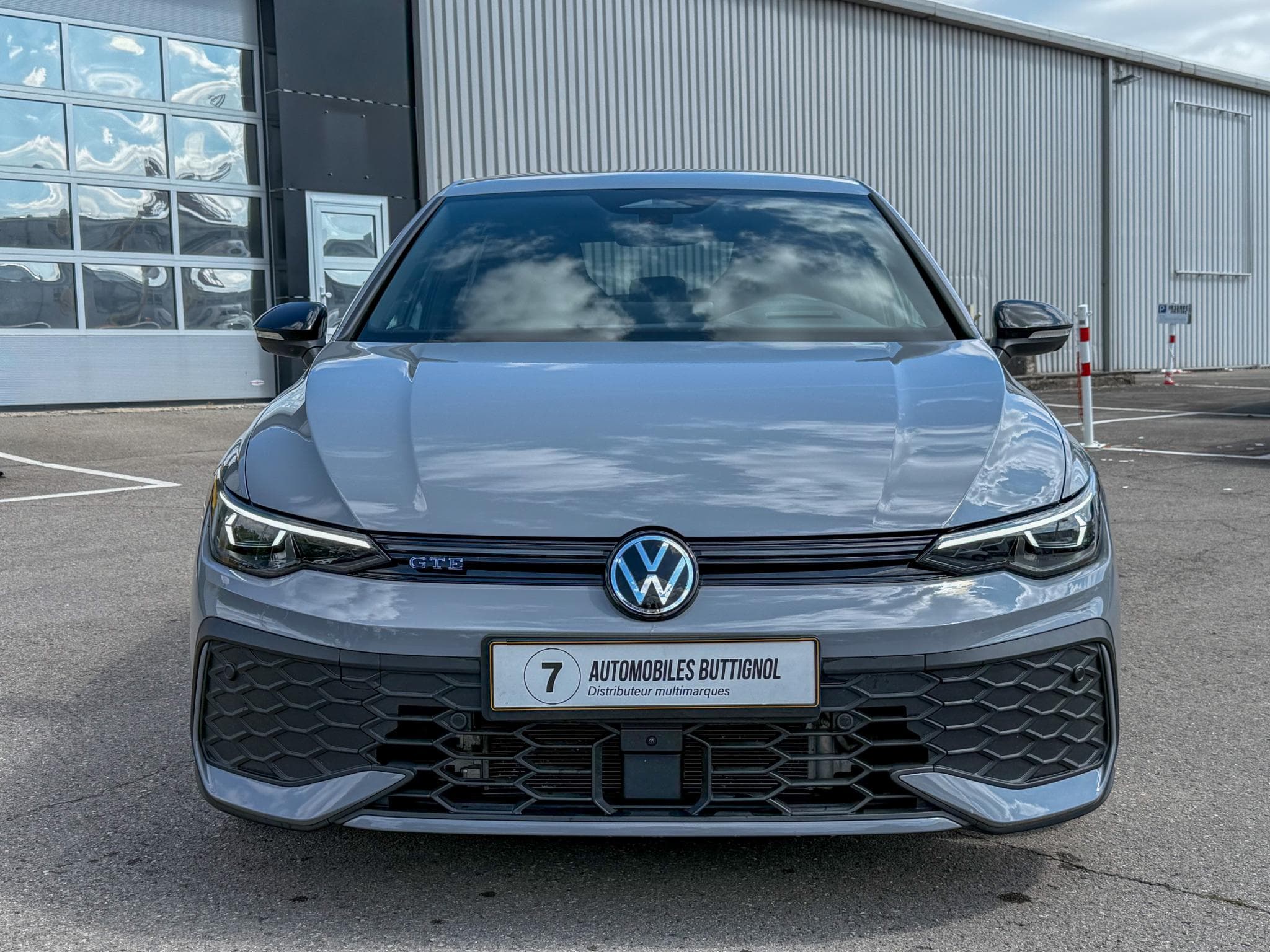 VW Golf Volkswagen Golf 8 GTE 272ch phase 2 DSG (2025) - Photo 2