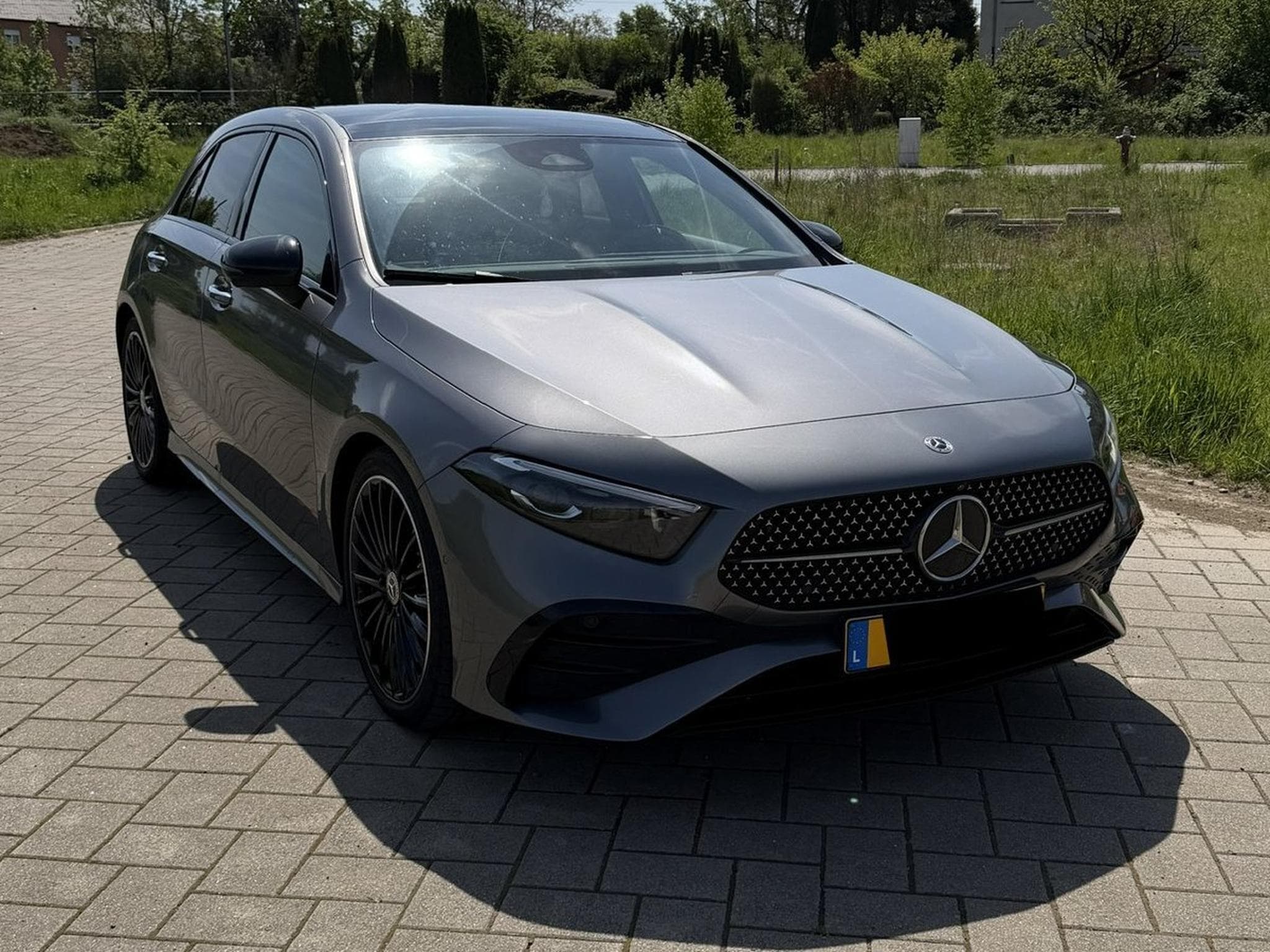 Mercedes A 200 AMG Line + Pack Premium (2023) - Foto 2
