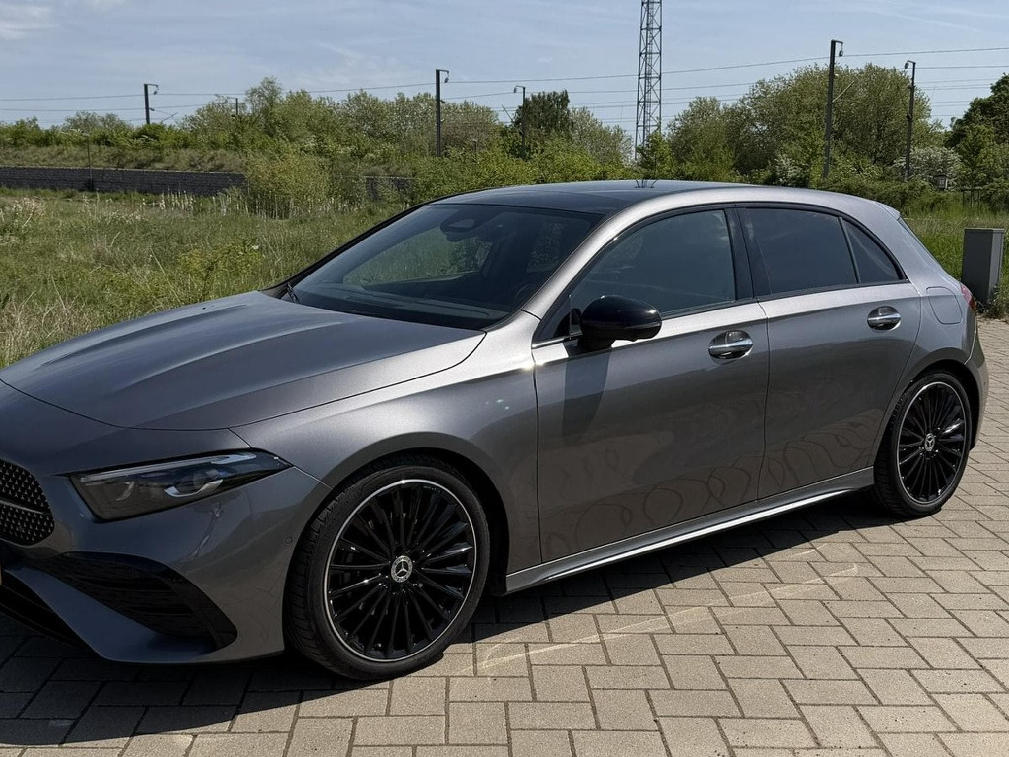 Mercedes A 200 AMG Line + Pack Premium (2023) - Foto 4