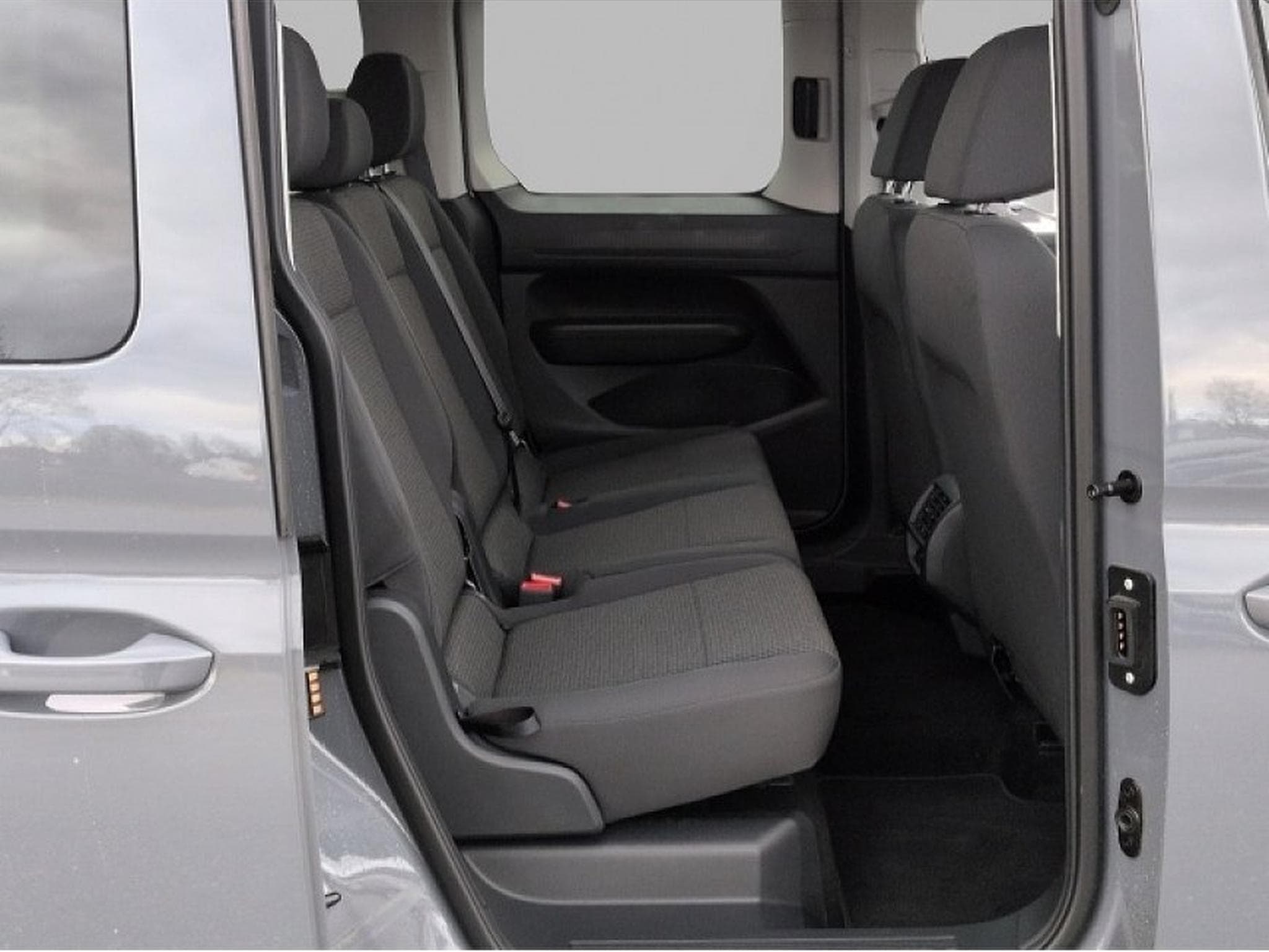 VW Caddy (2025) - Foto 7