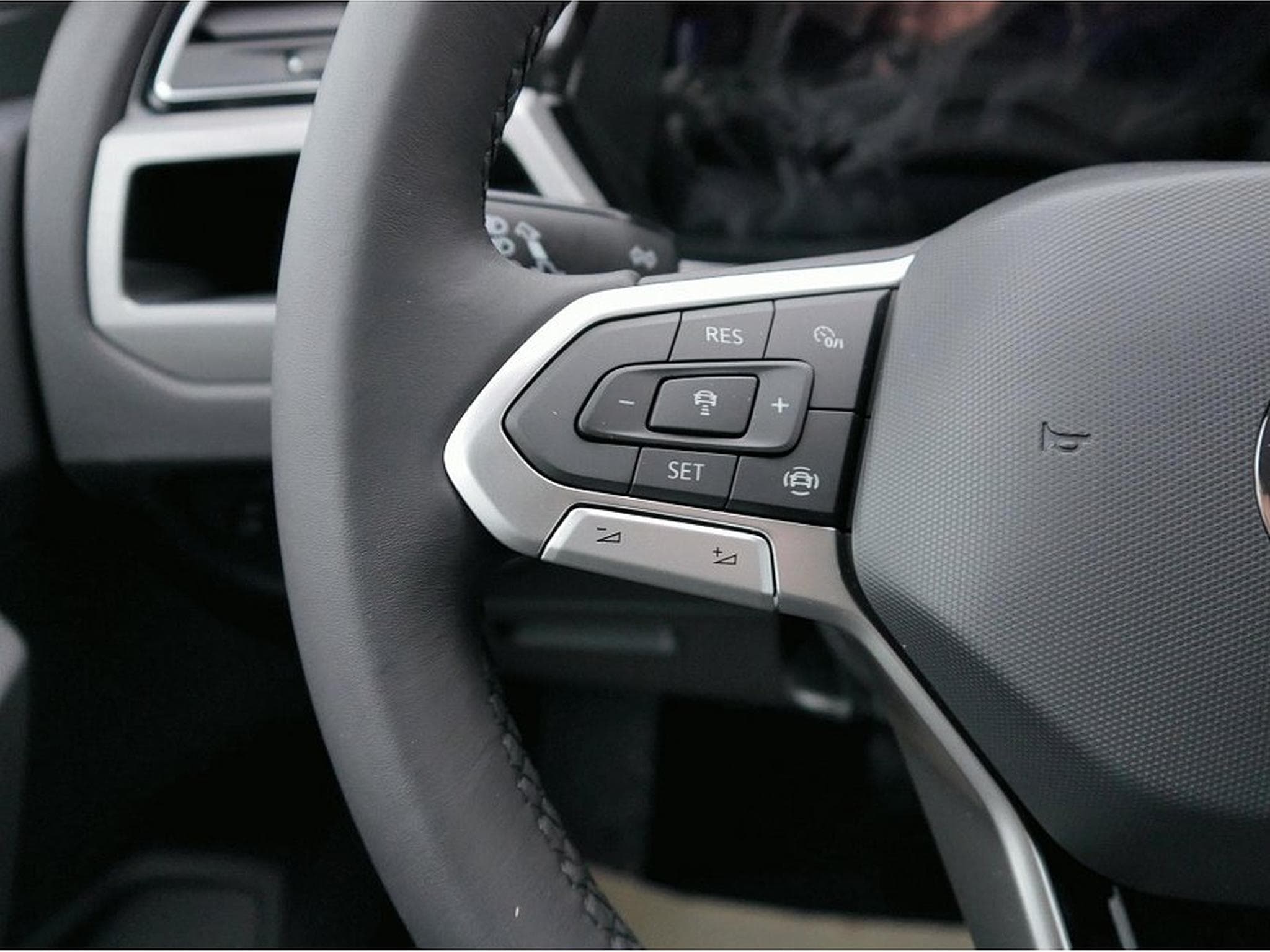 VW Touran (2026) - Photo 13