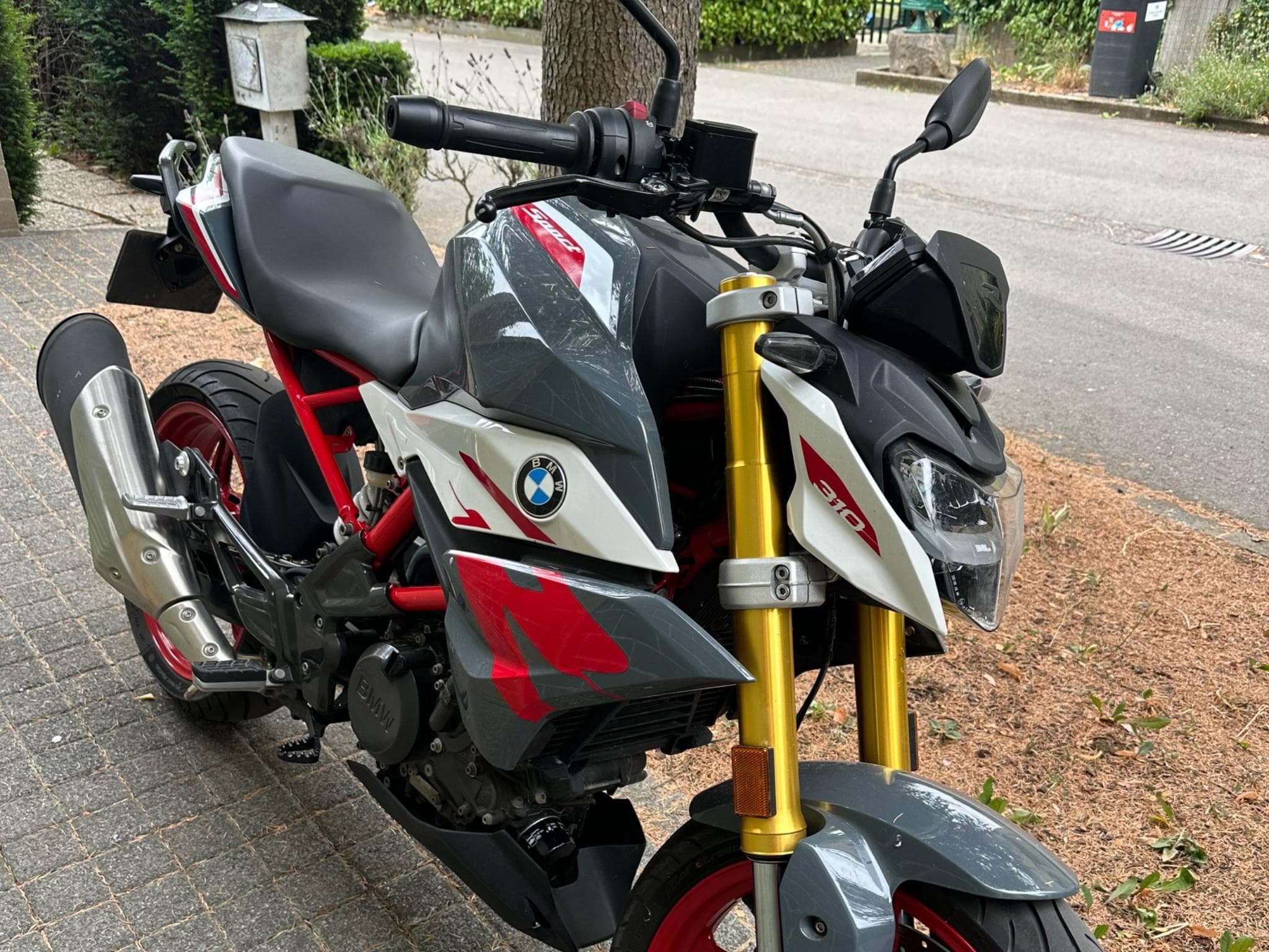 BMW G 310 R (2021) - Photo 2
