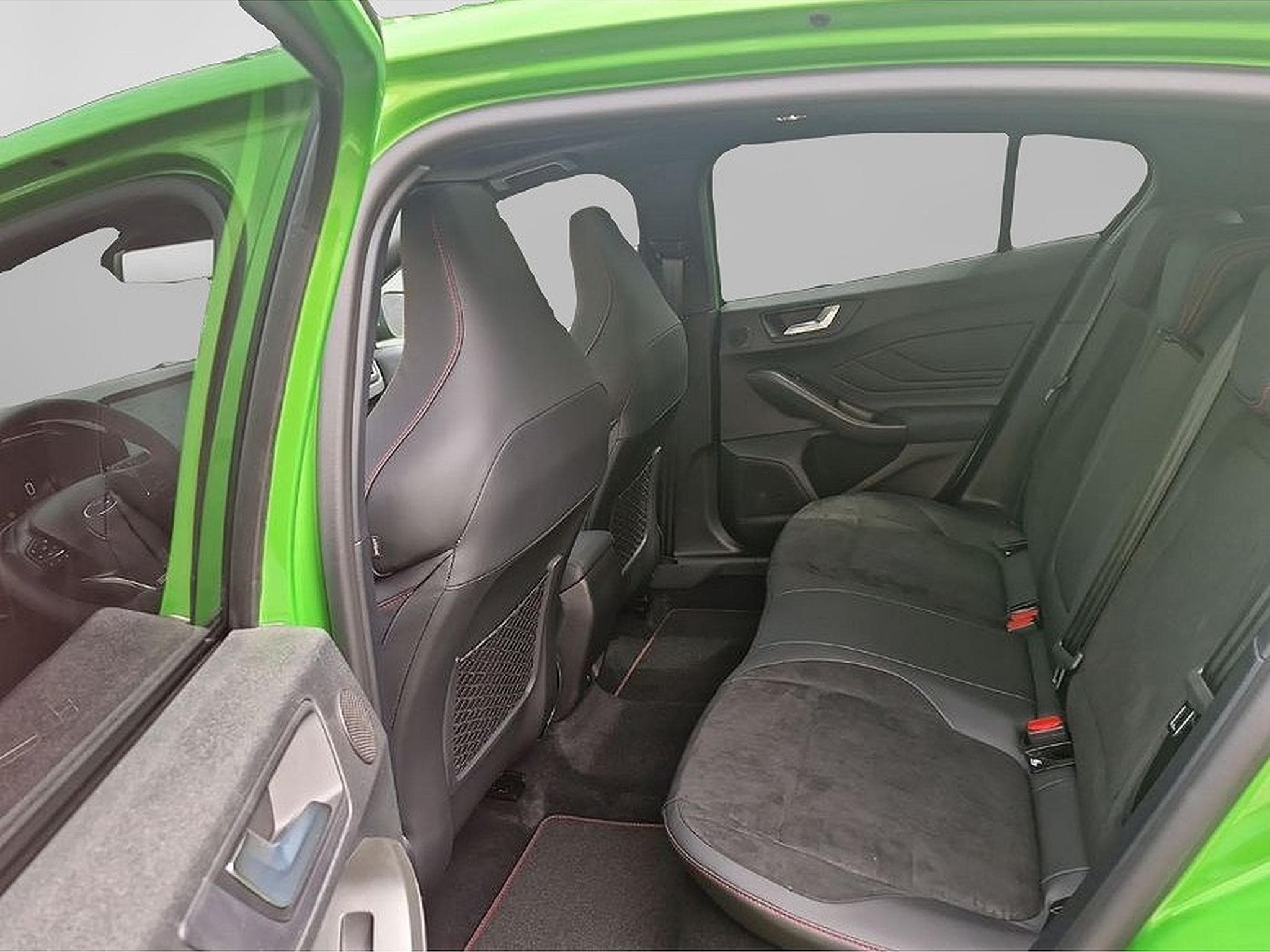 Ford Focus (2021) - Photo 5