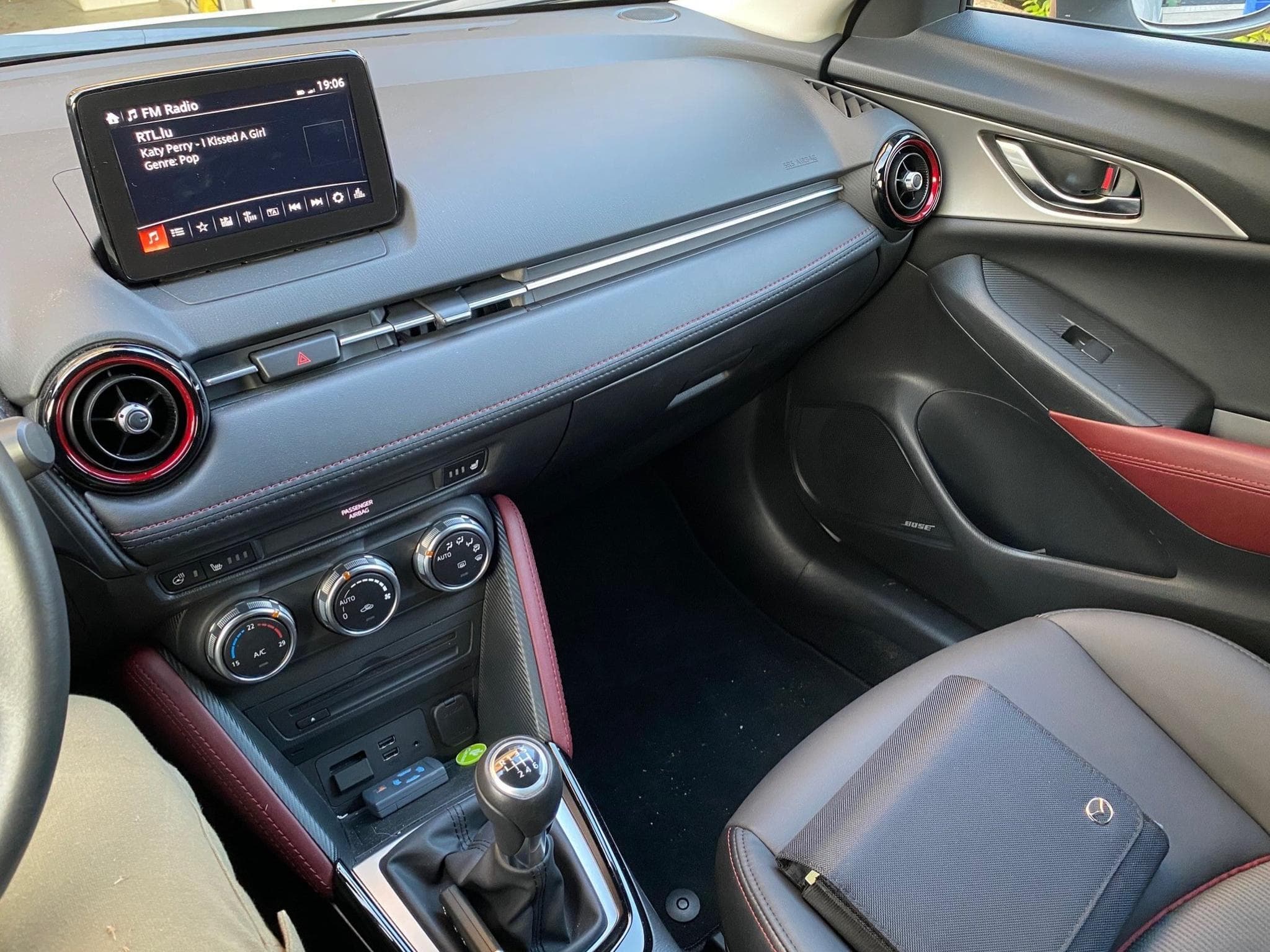 Mazda CX-3 SKYACTIV-G 4x2 6MT 120 SKYDRIVE PURE EDI (2018) - Photo 3