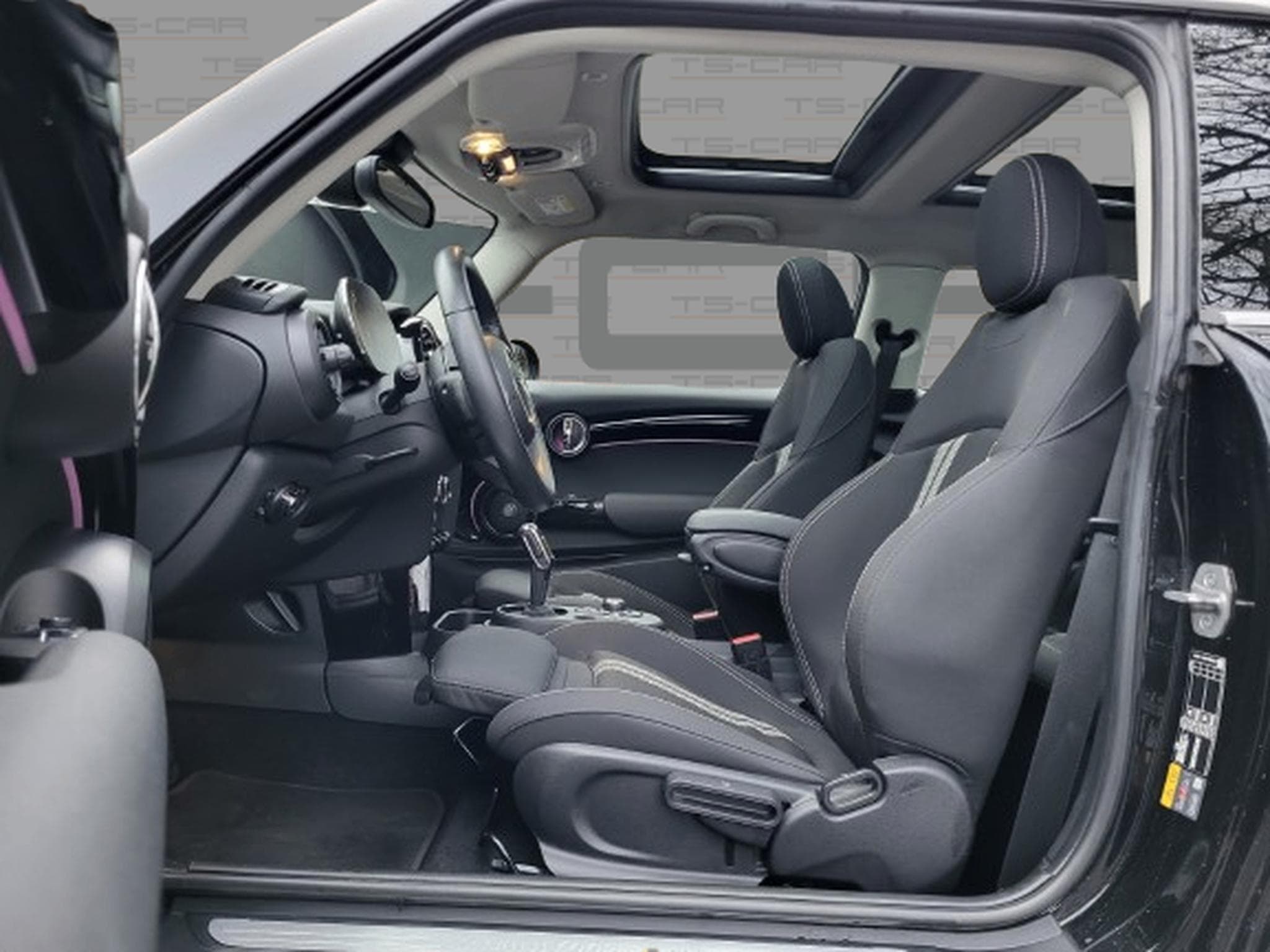 Mini Cooper SE (2022) - Photo 7