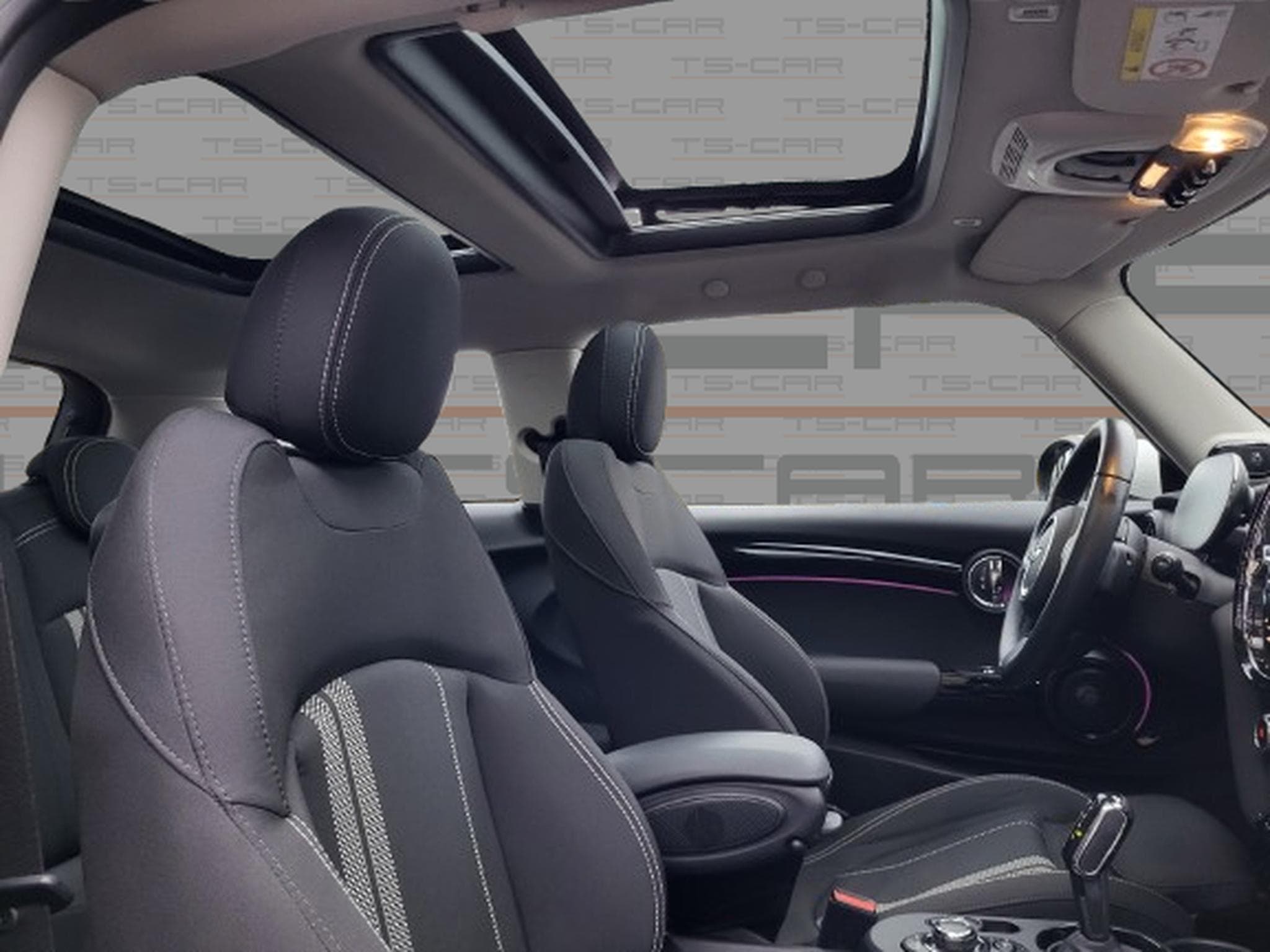 Mini Cooper SE (2022) - Photo 9