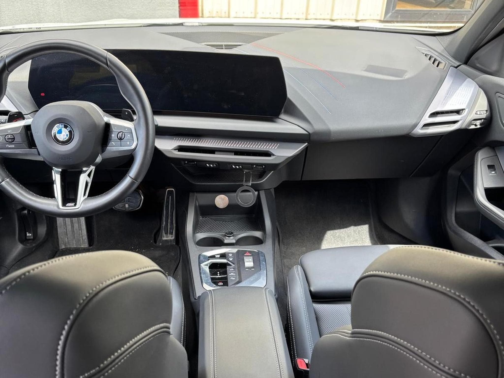 BMW 120 serie 1 120 d hydrique (2025) - Photo 3
