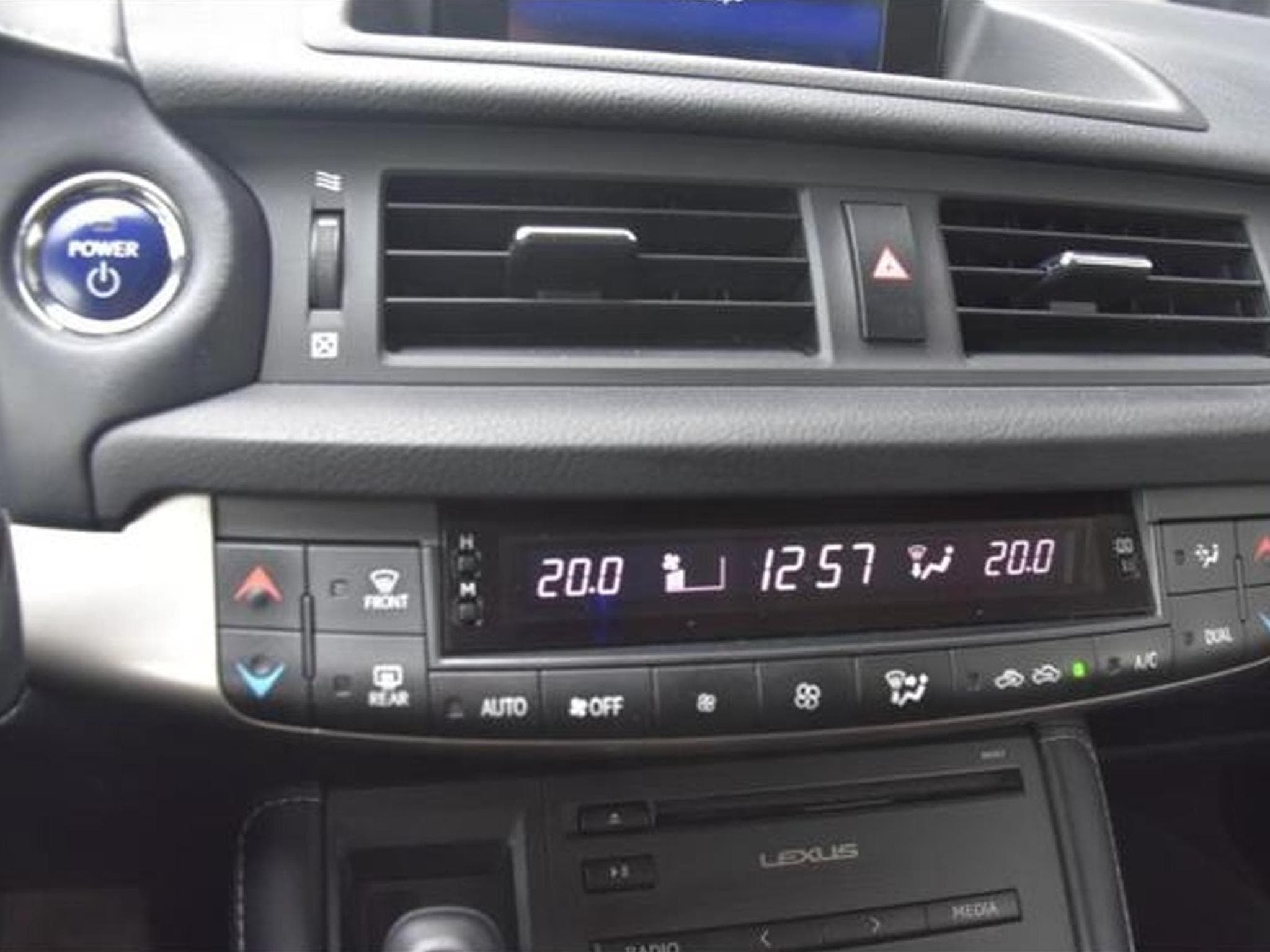 Lexus CT 200H 99 cv Business Model (2018) - Foto 13