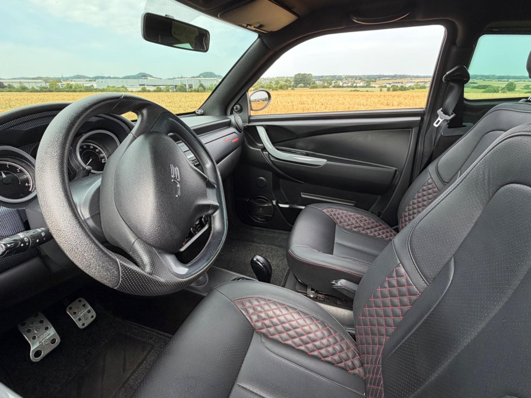 Ligier JS 50 Sport Ultimate Sun (version longue) (2020) - Foto 5