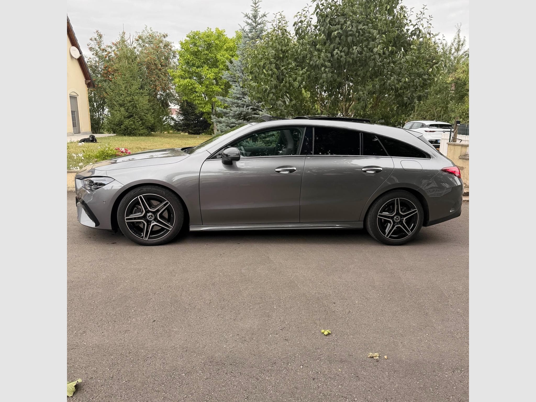Mercedes CLA 200 Shooting Brake AMG - Camera 360 - Pano (2025) - Foto 4