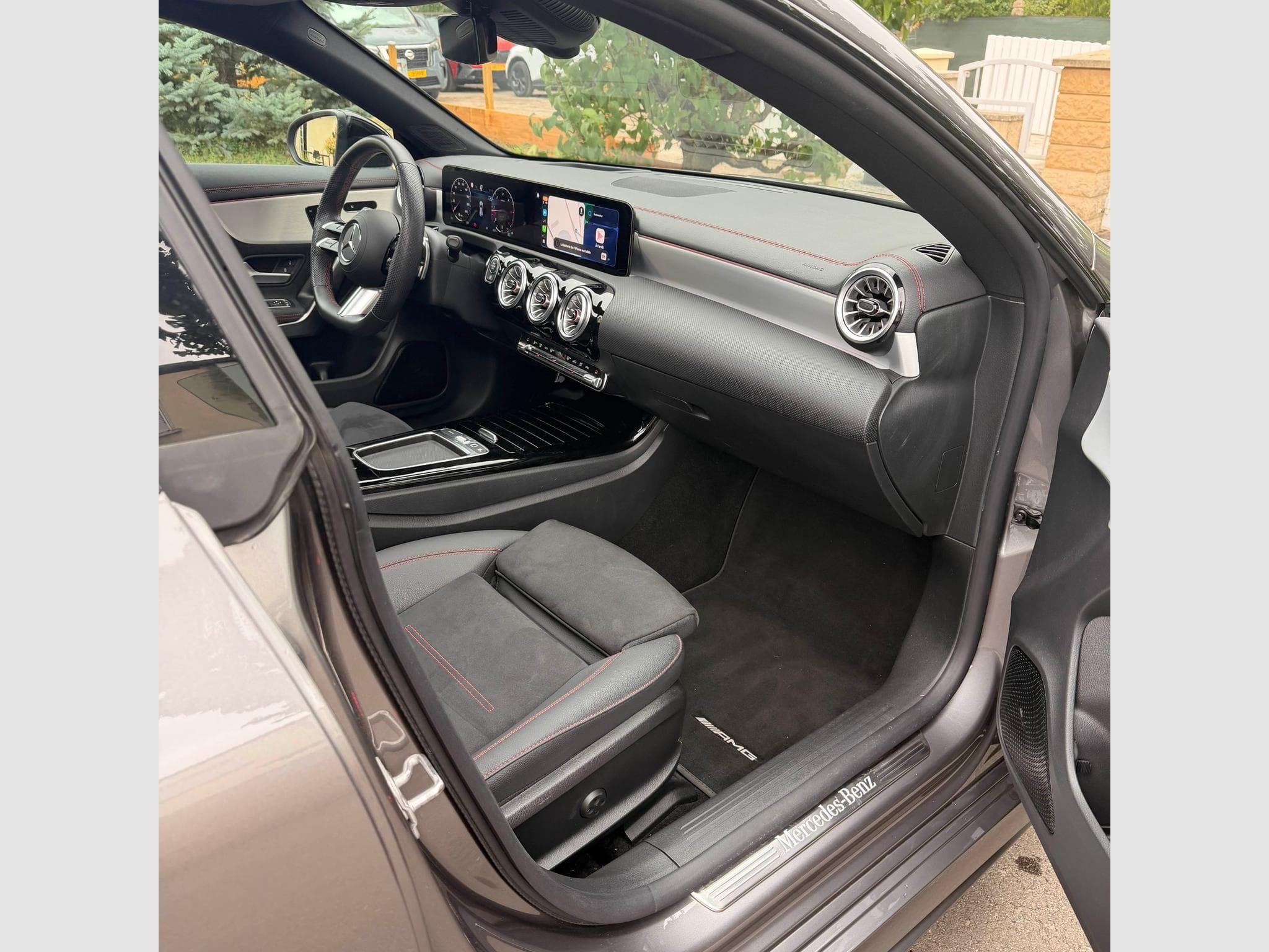Mercedes CLA 200 Shooting Brake AMG - Camera 360 - Pano (2025) - Foto 7