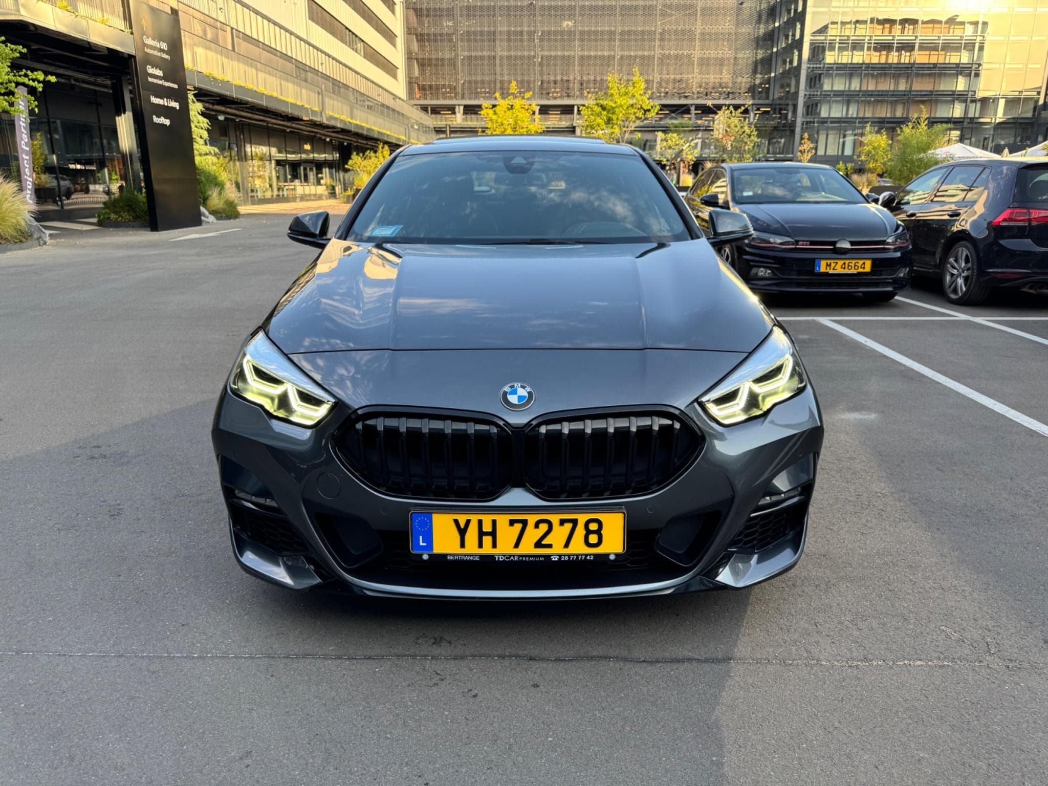 BMW 218 Gran Coupé Sport M (2021) - Foto 1