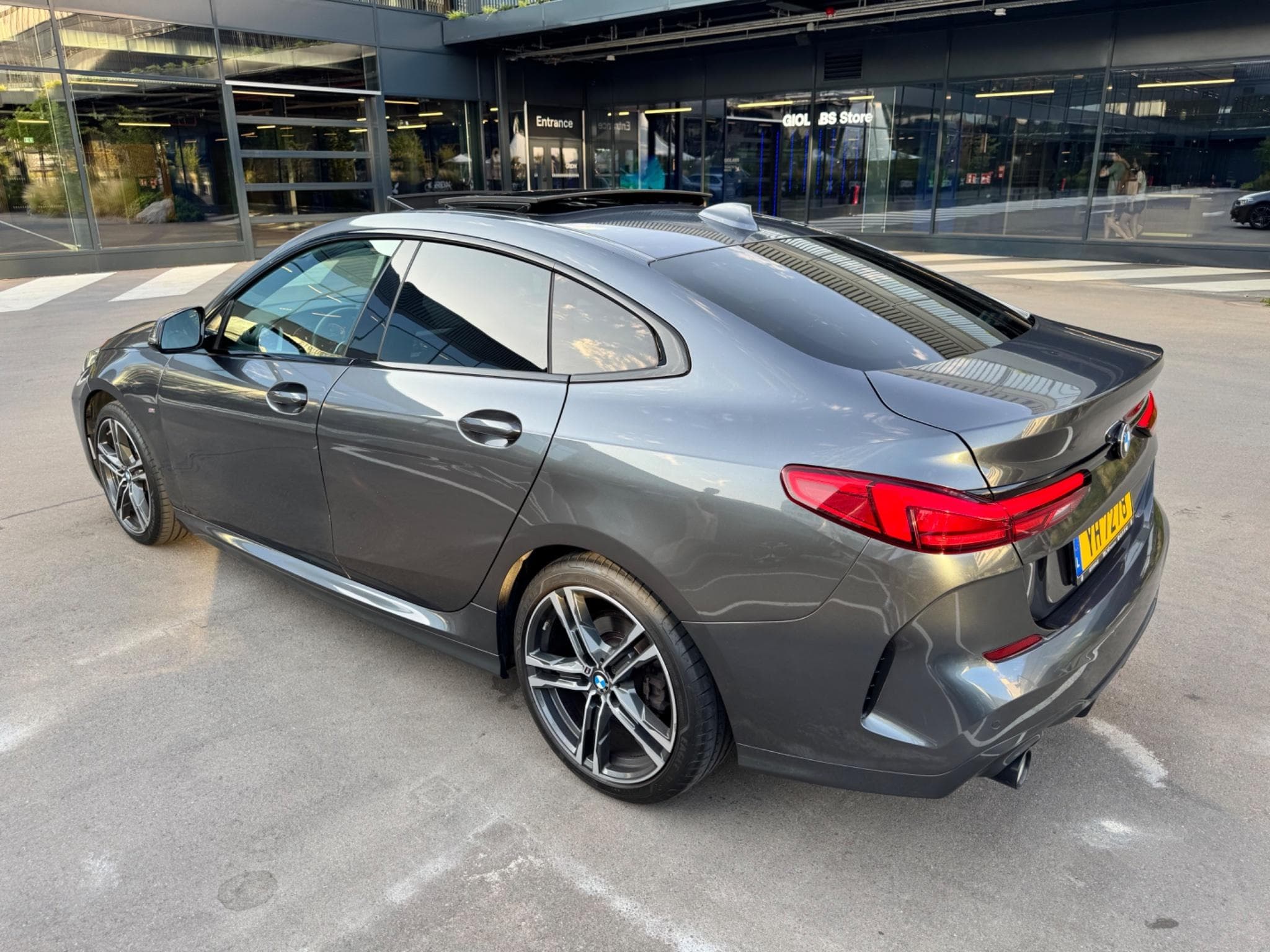 BMW 218 Gran Coupé Sport M (2021) - Foto 4