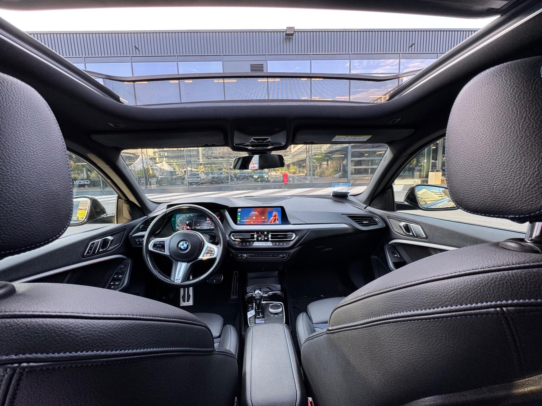 BMW 218 Gran Coupé Sport M (2021) - Foto 9