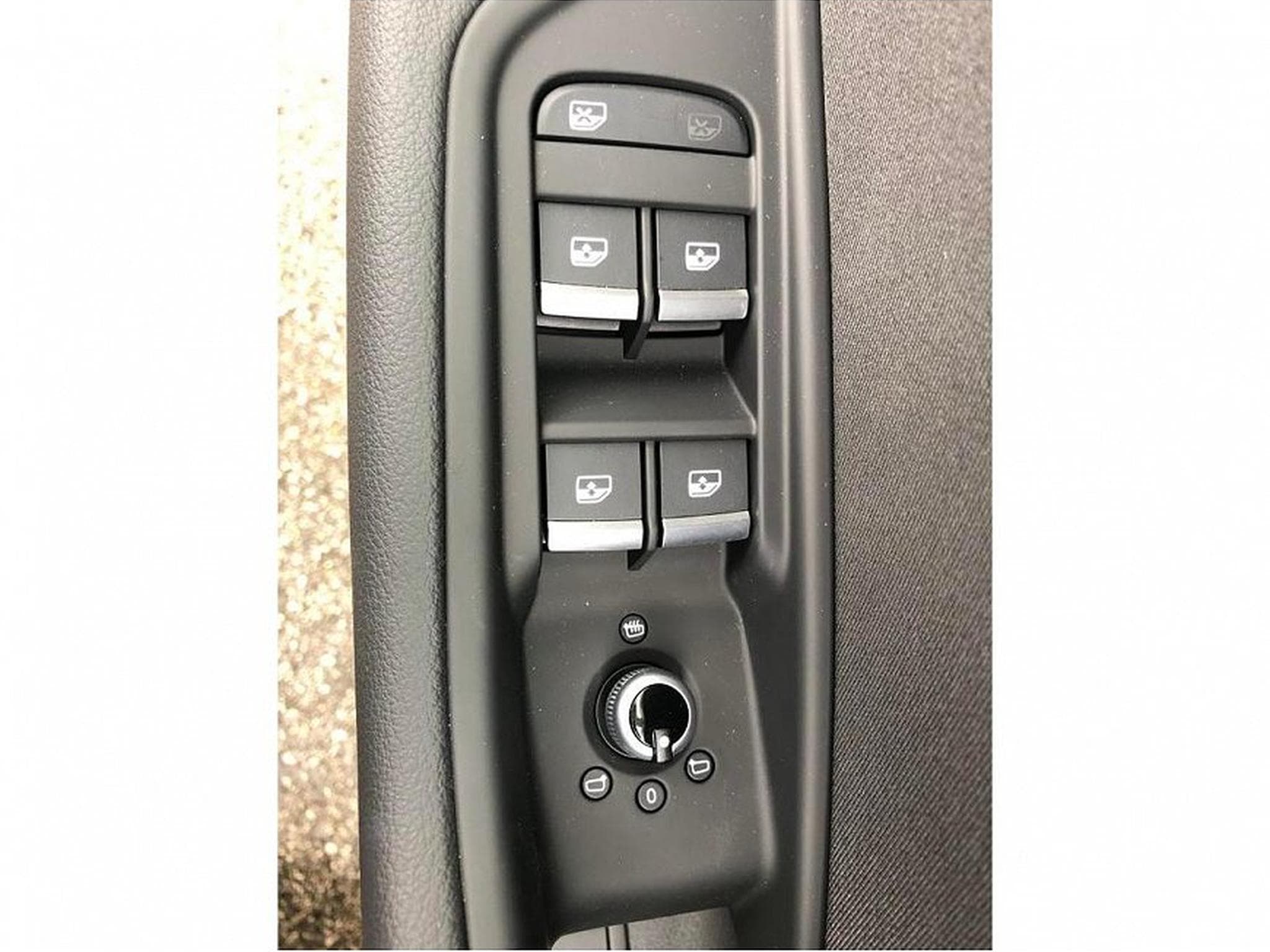 Audi A4 (2023) - Foto 15