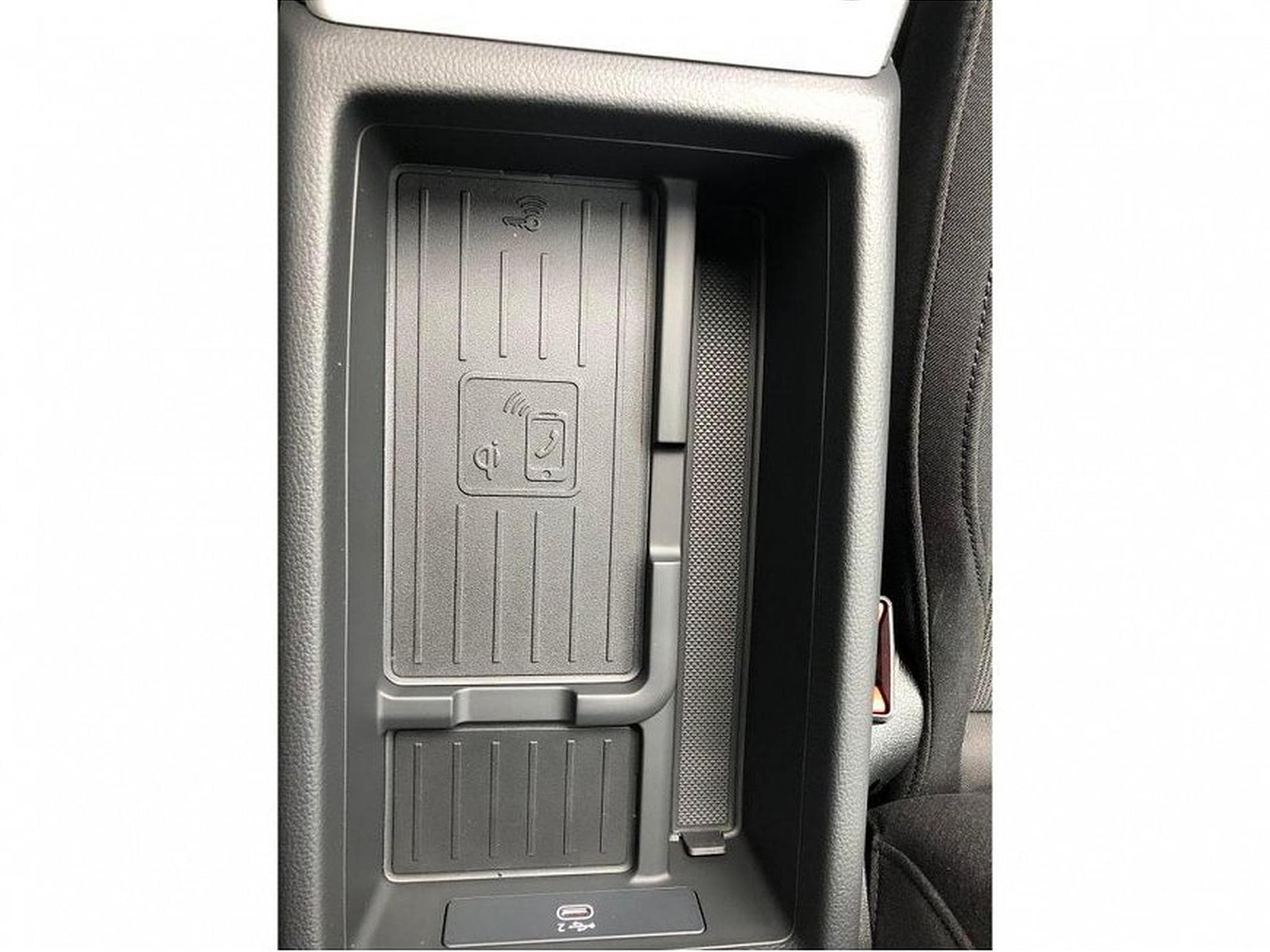 Audi A4 (2023) - Foto 5