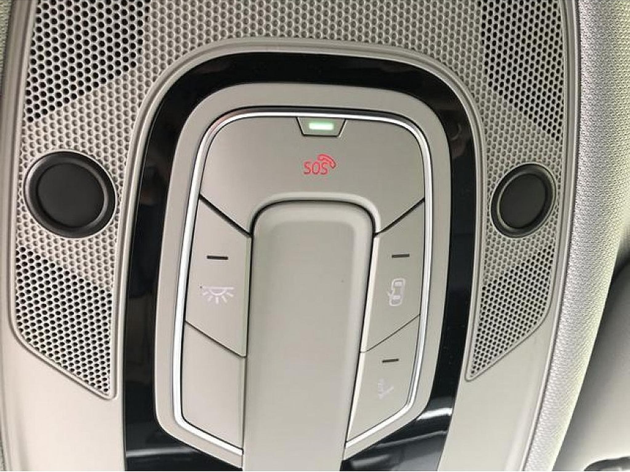 Audi A4 (2023) - Foto 9