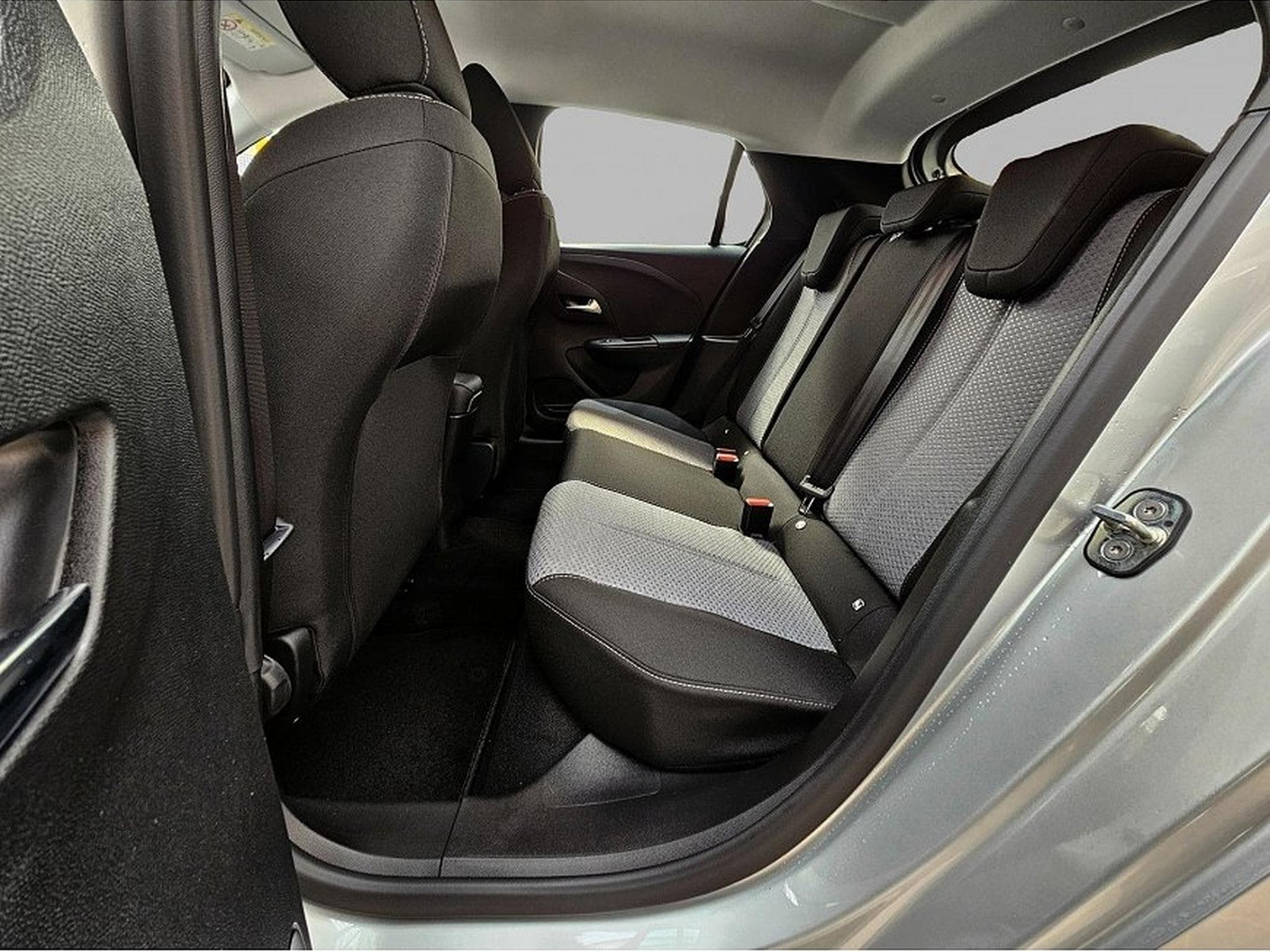 Opel Corsa (2026) - Foto 5