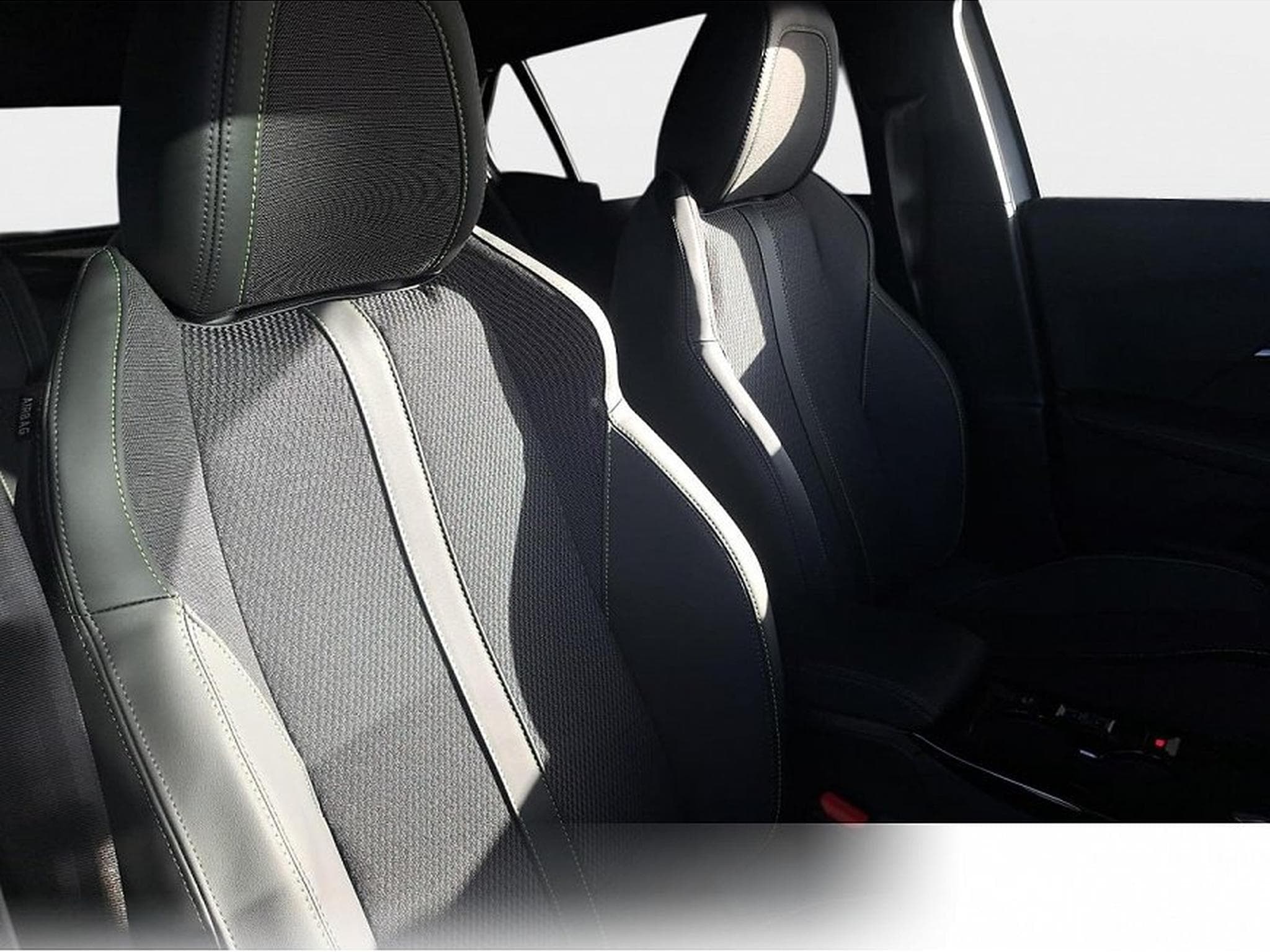 Peugeot 2008 (2026) - Foto 15