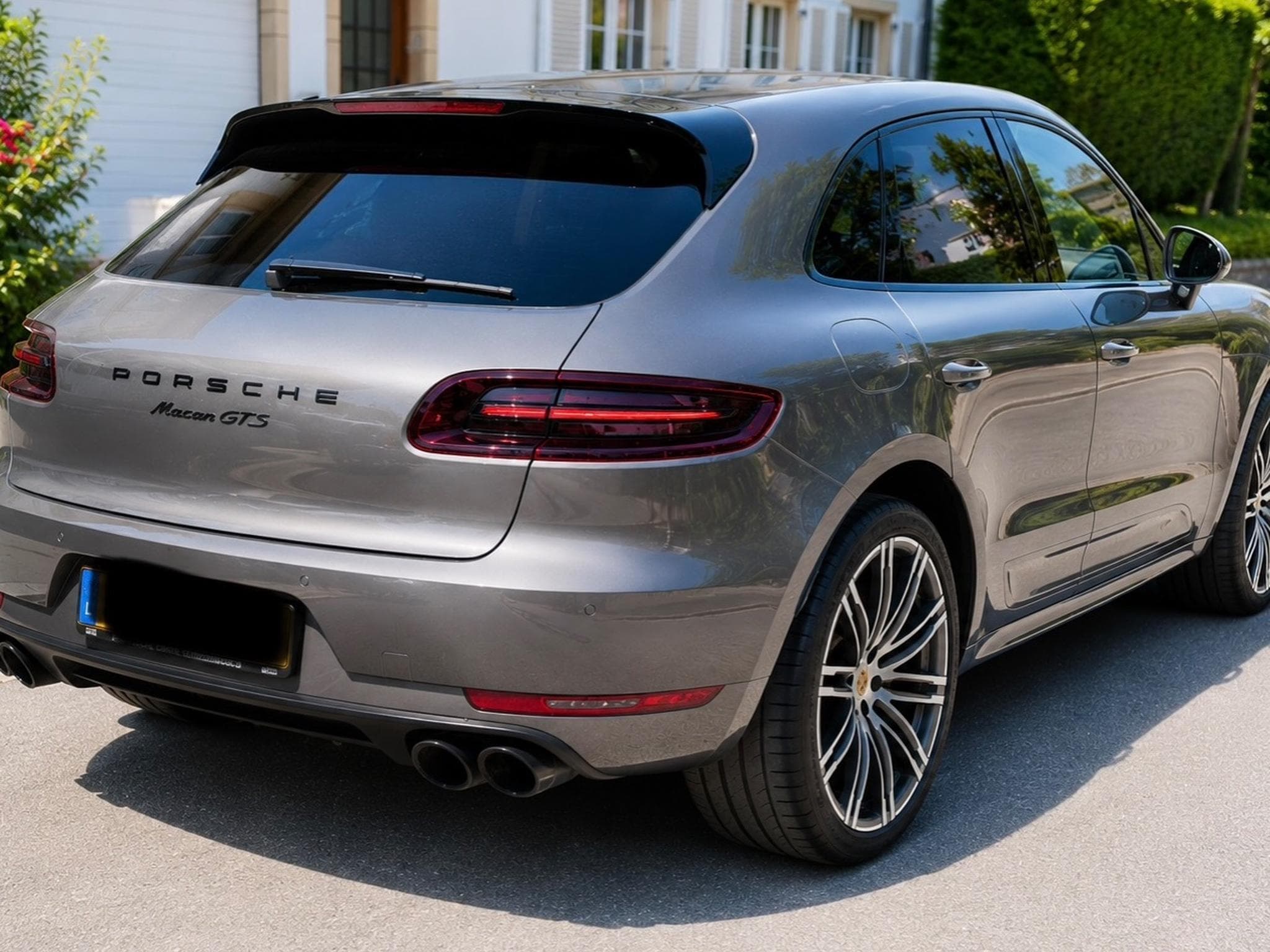 Porsche Macan GTS (2017) - Photo 2