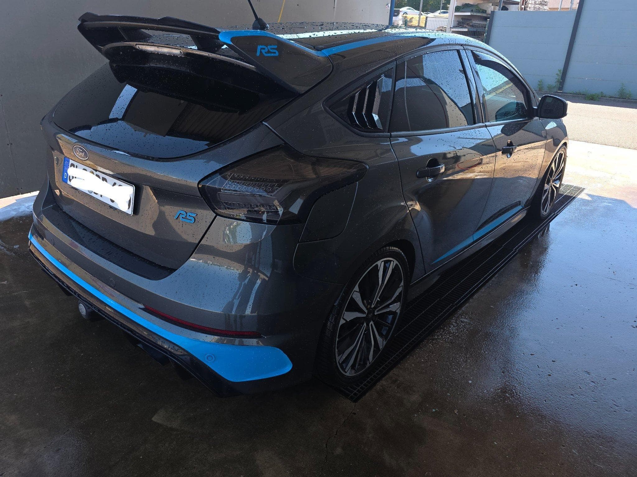 Ford Focus RS (2018) - Photo 3
