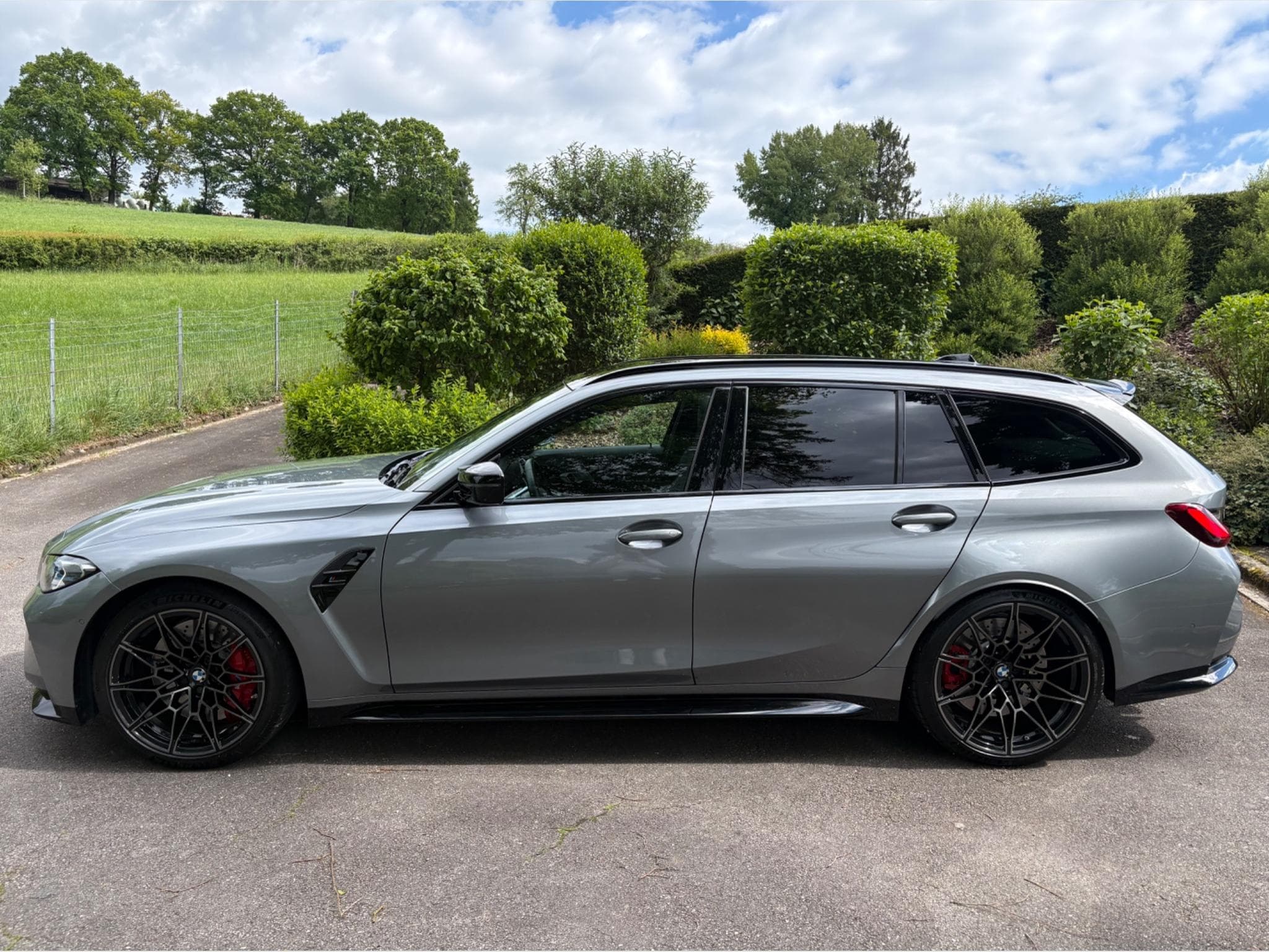 BMW M3 M3 xDrive M Competition (2024) - Photo 4