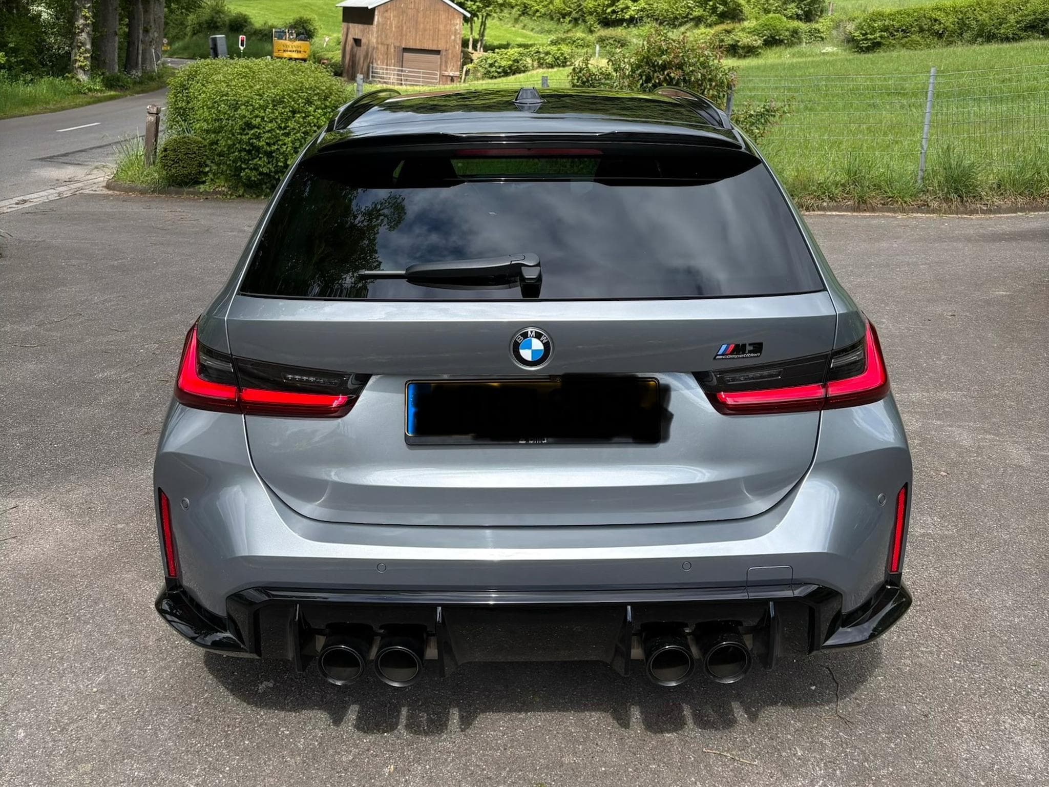 BMW M3 M3 xDrive M Competition (2024) - Photo 5