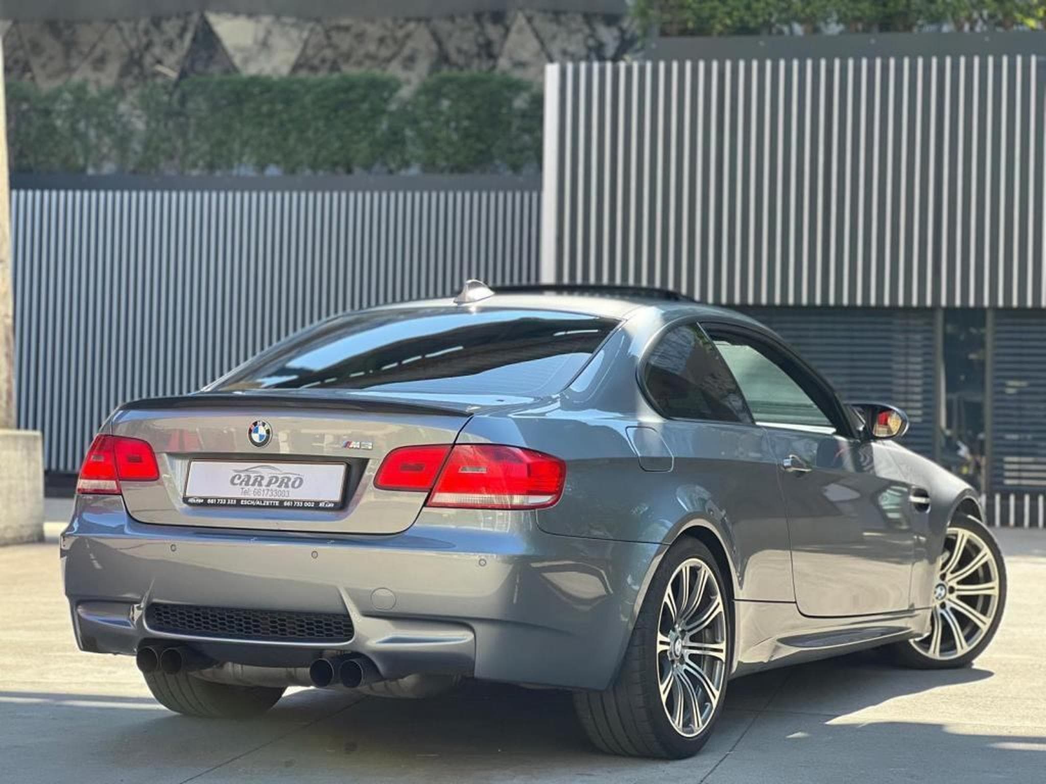 BMW M3 E92 COUPE / MANUELLE / TOIT OUVRANT / (2009) - Photo 3