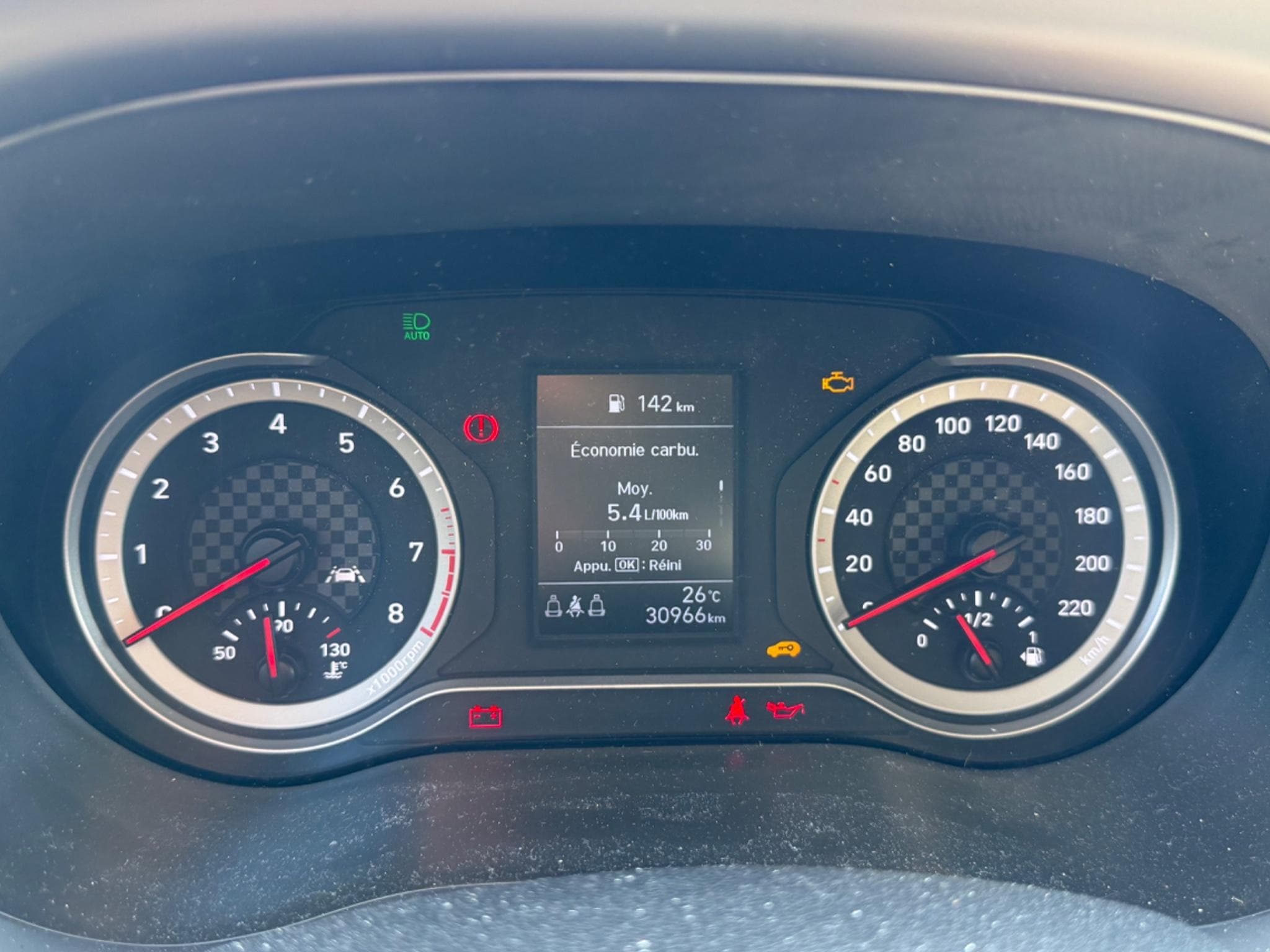 Hyundai i10 Air (2022) - Photo 8