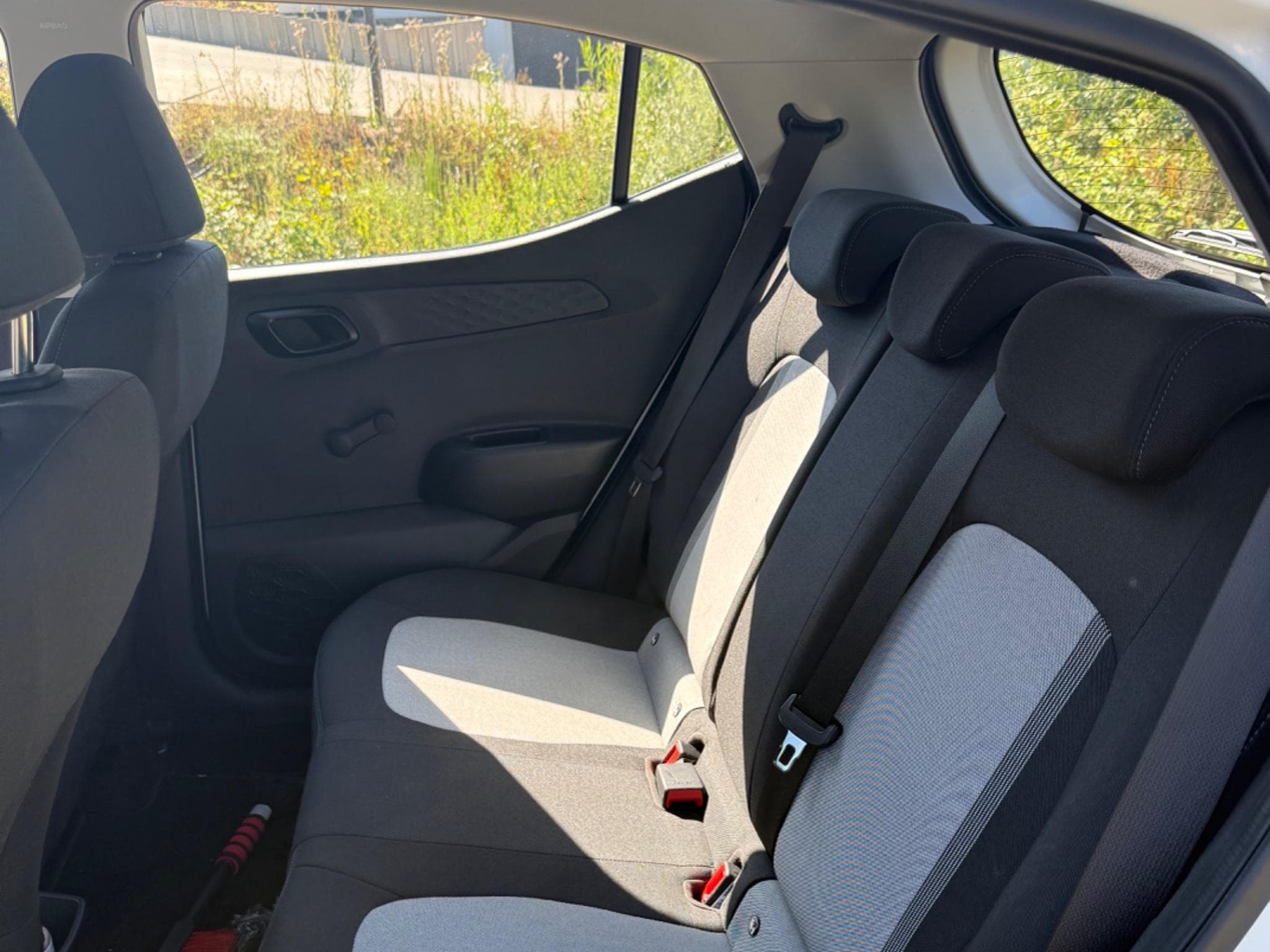 Hyundai i10 Air (2022) - Photo 9
