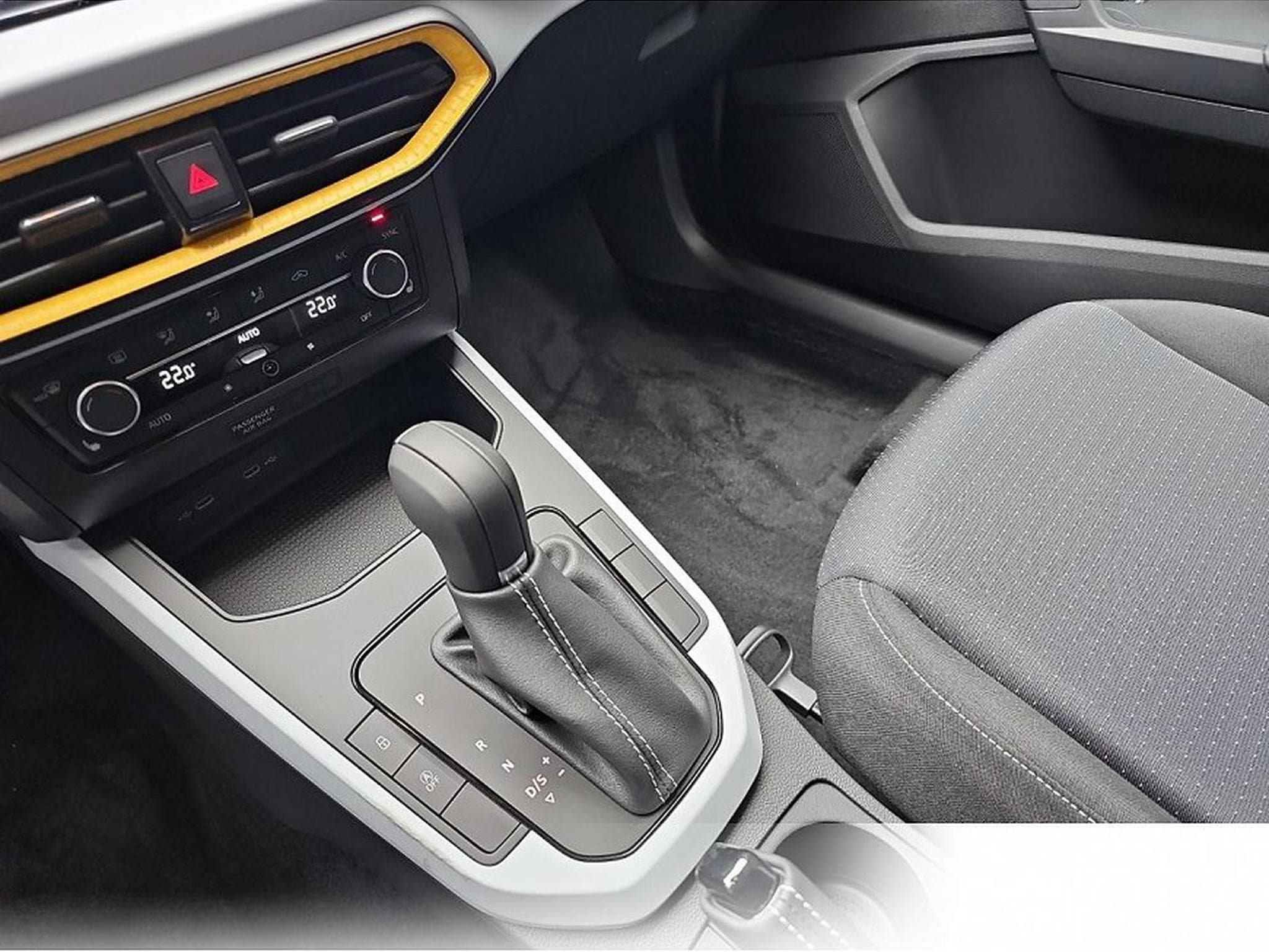 Seat Arona (2026) - Photo 11