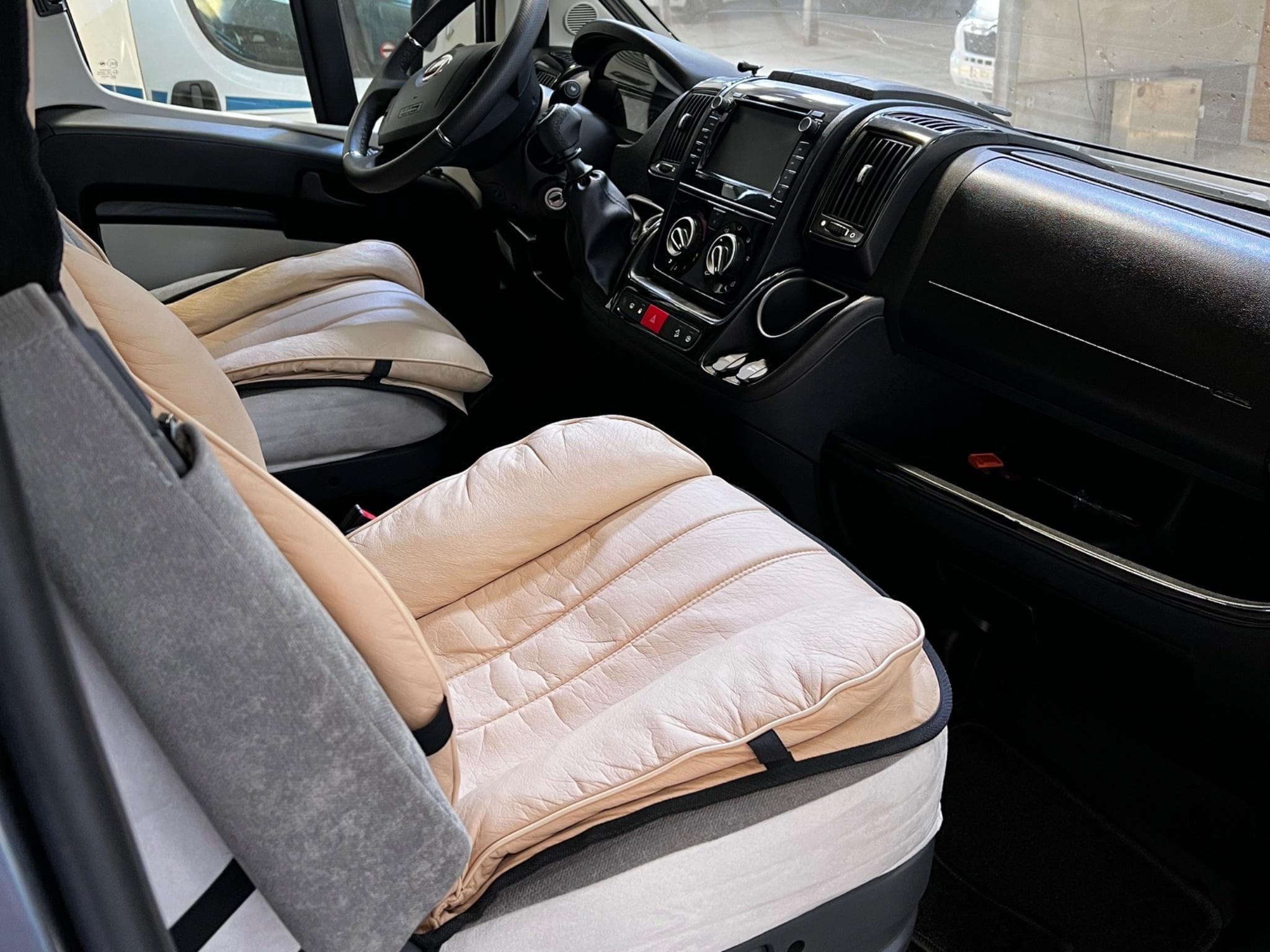 Fiat Ducato CAMPING-CAR (2017) - Foto 13