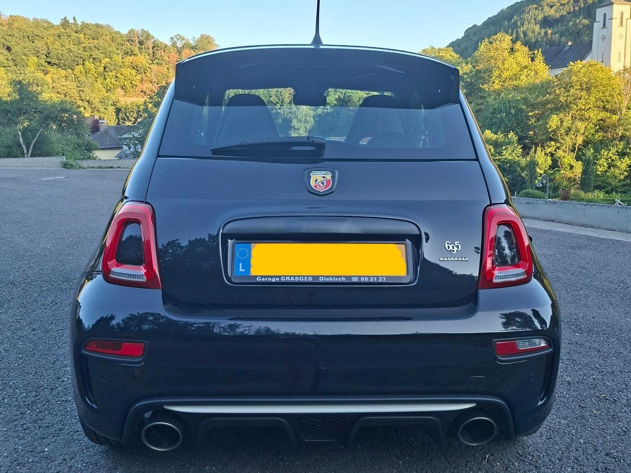 Abarth 695 Essesse (2022) - Photo 3