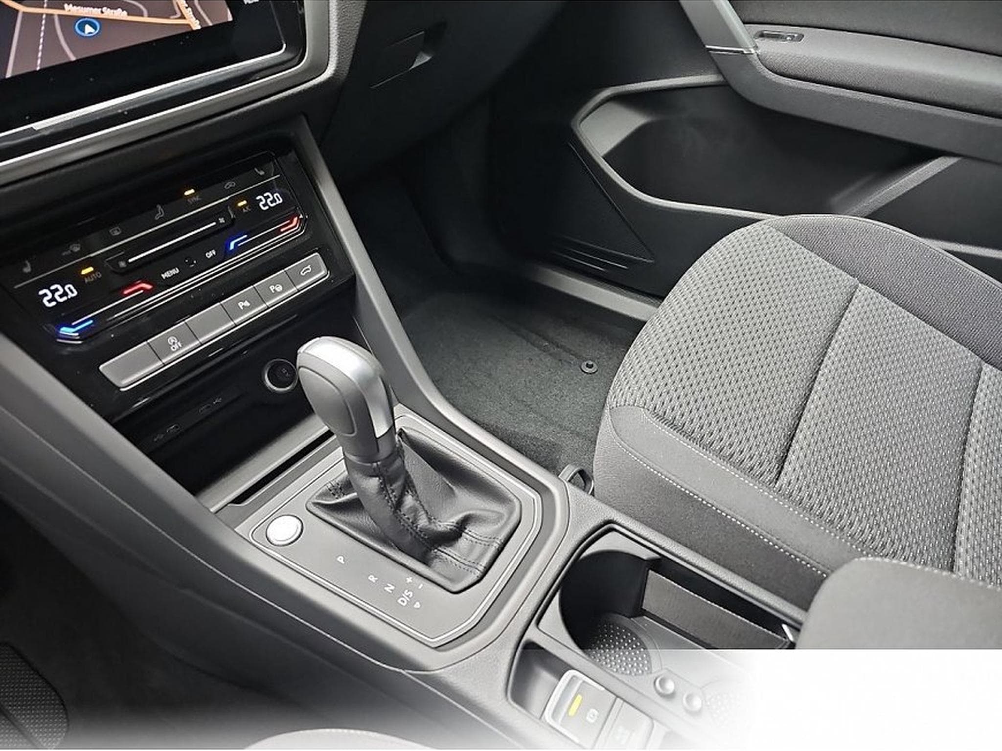 VW Touran (2026) - Foto 11