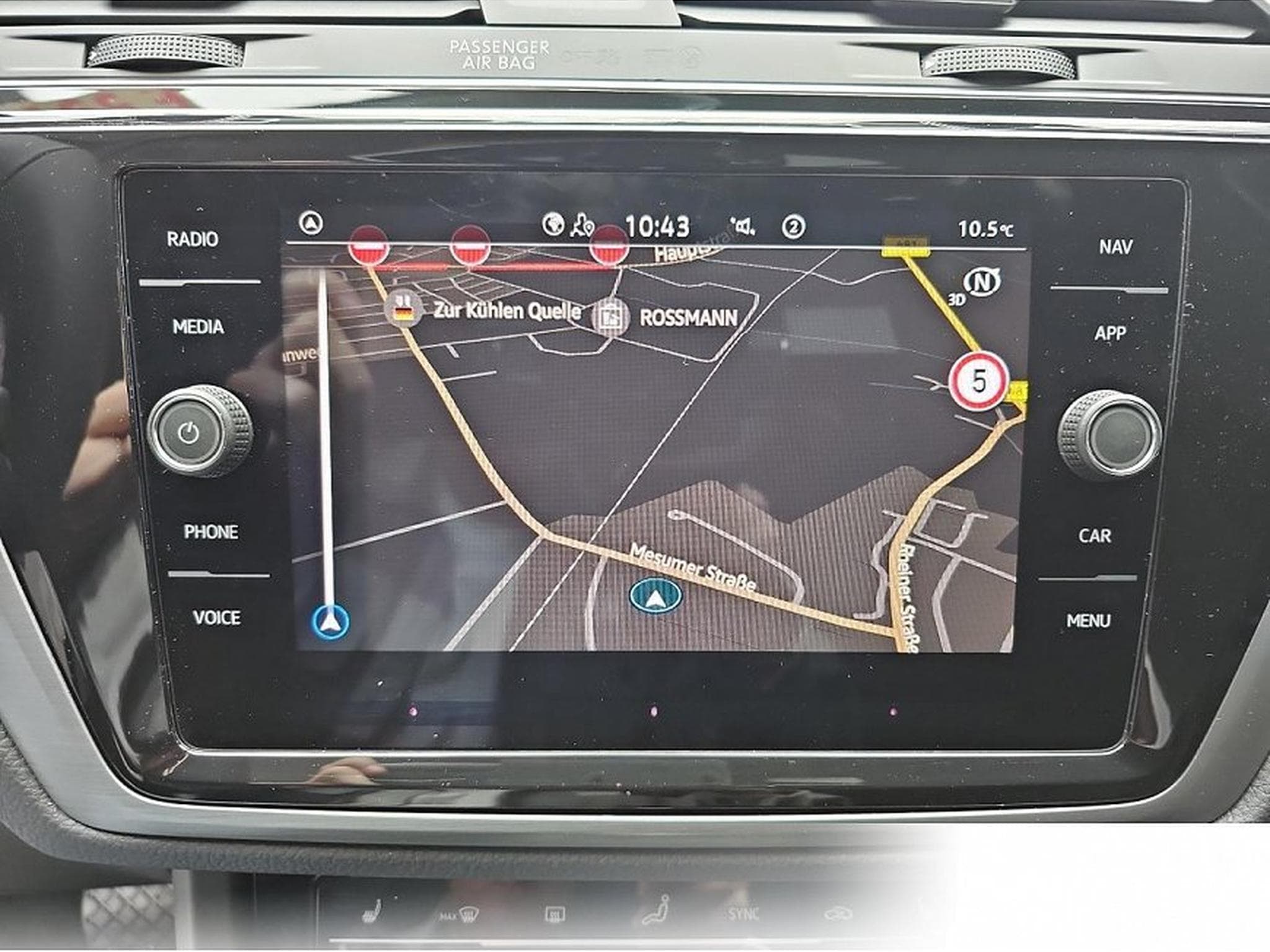 VW Touran (2026) - Foto 8