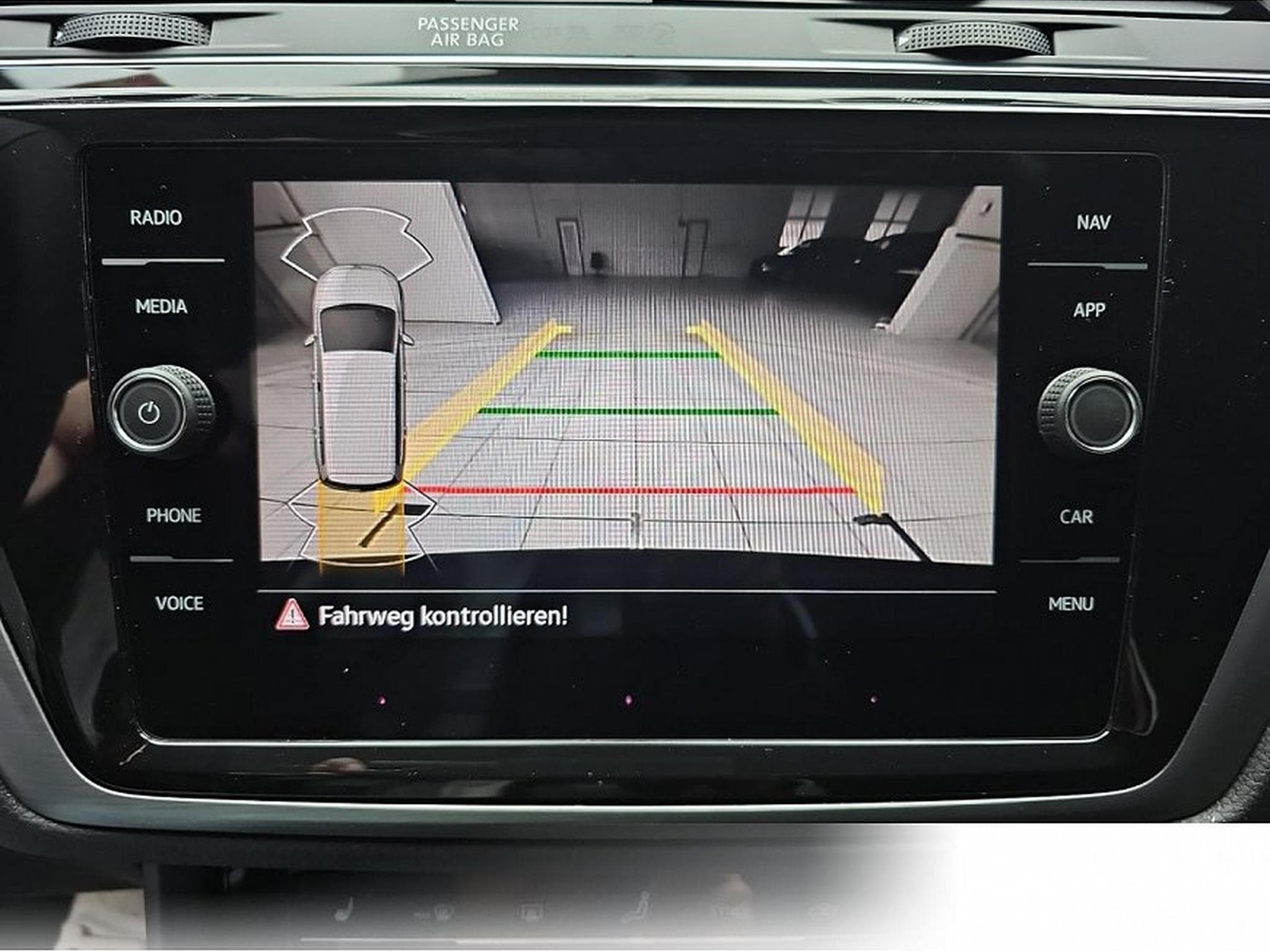 VW Touran (2026) - Foto 9