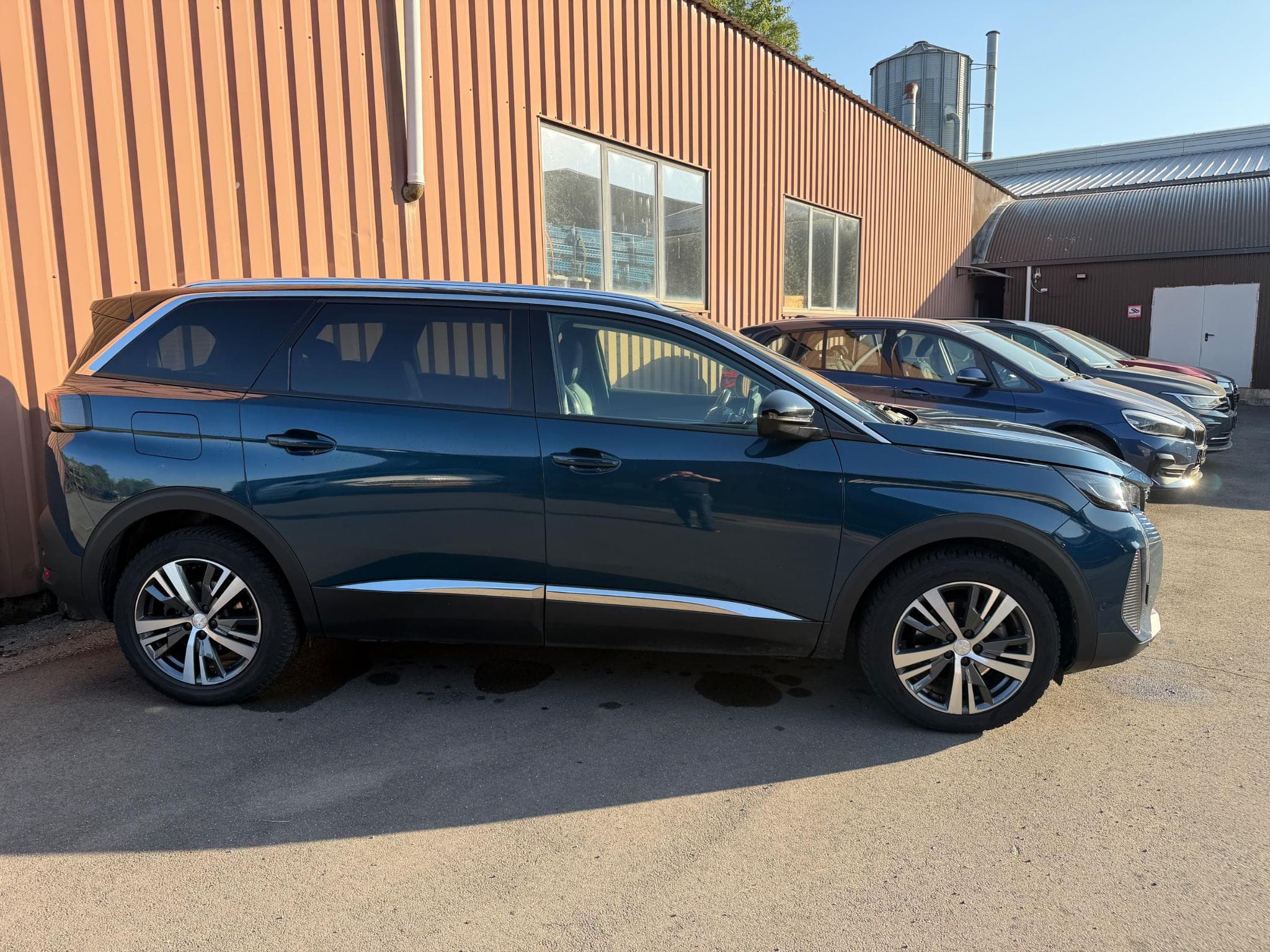 Peugeot 5008 1.5 HDI 130CH  EAT8 Allure 7 places (2021) - Foto 1