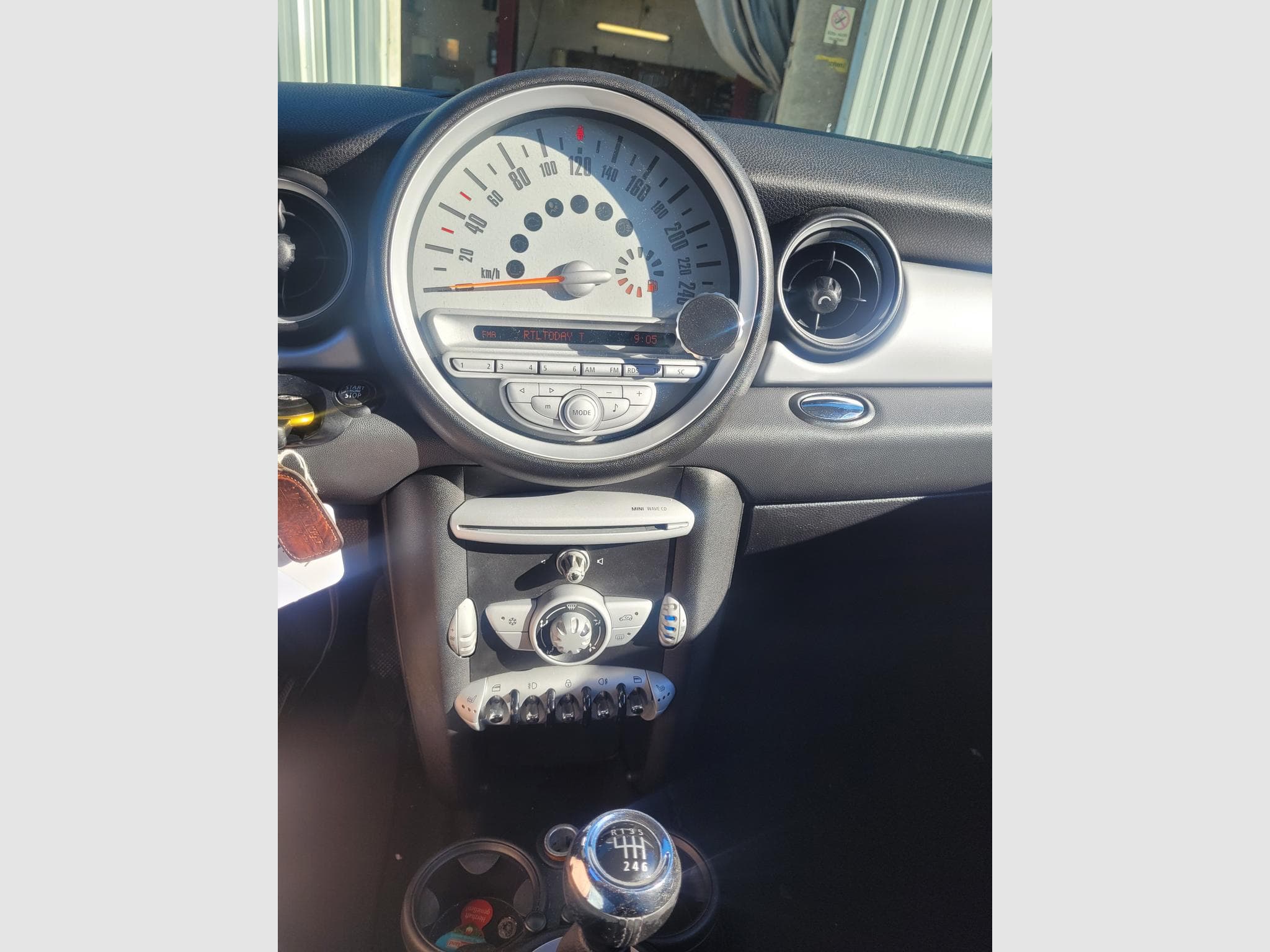Mini Cooper 16i16v (2007) - Foto 5