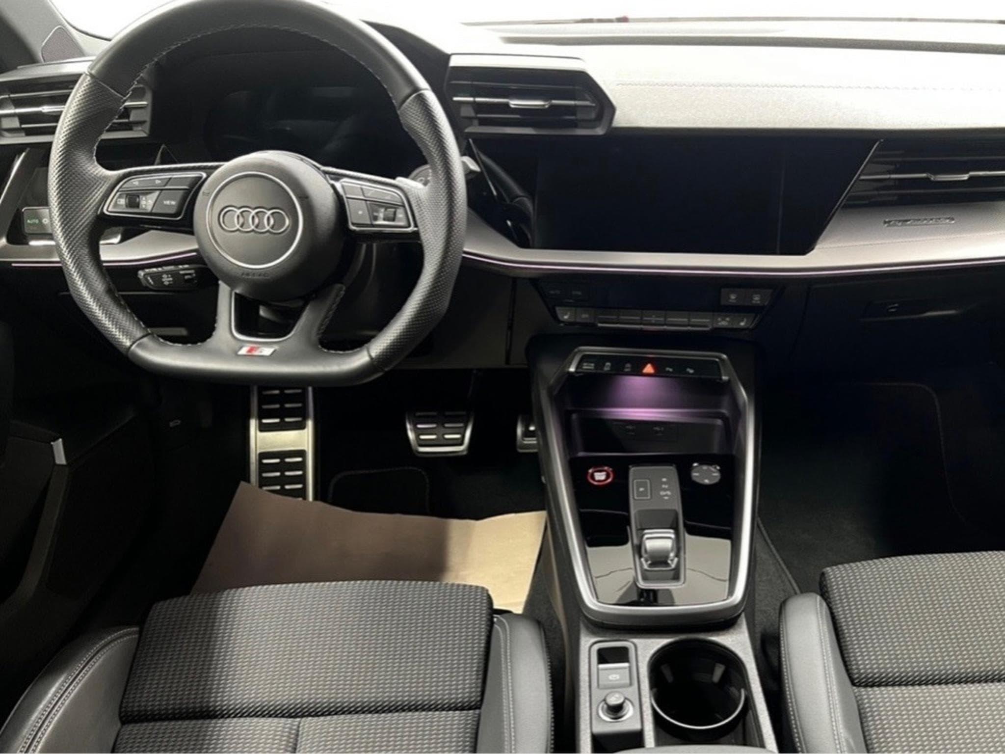 Audi S3 Sportback TFSI S tronic S line Mythos (2024) - Foto 6