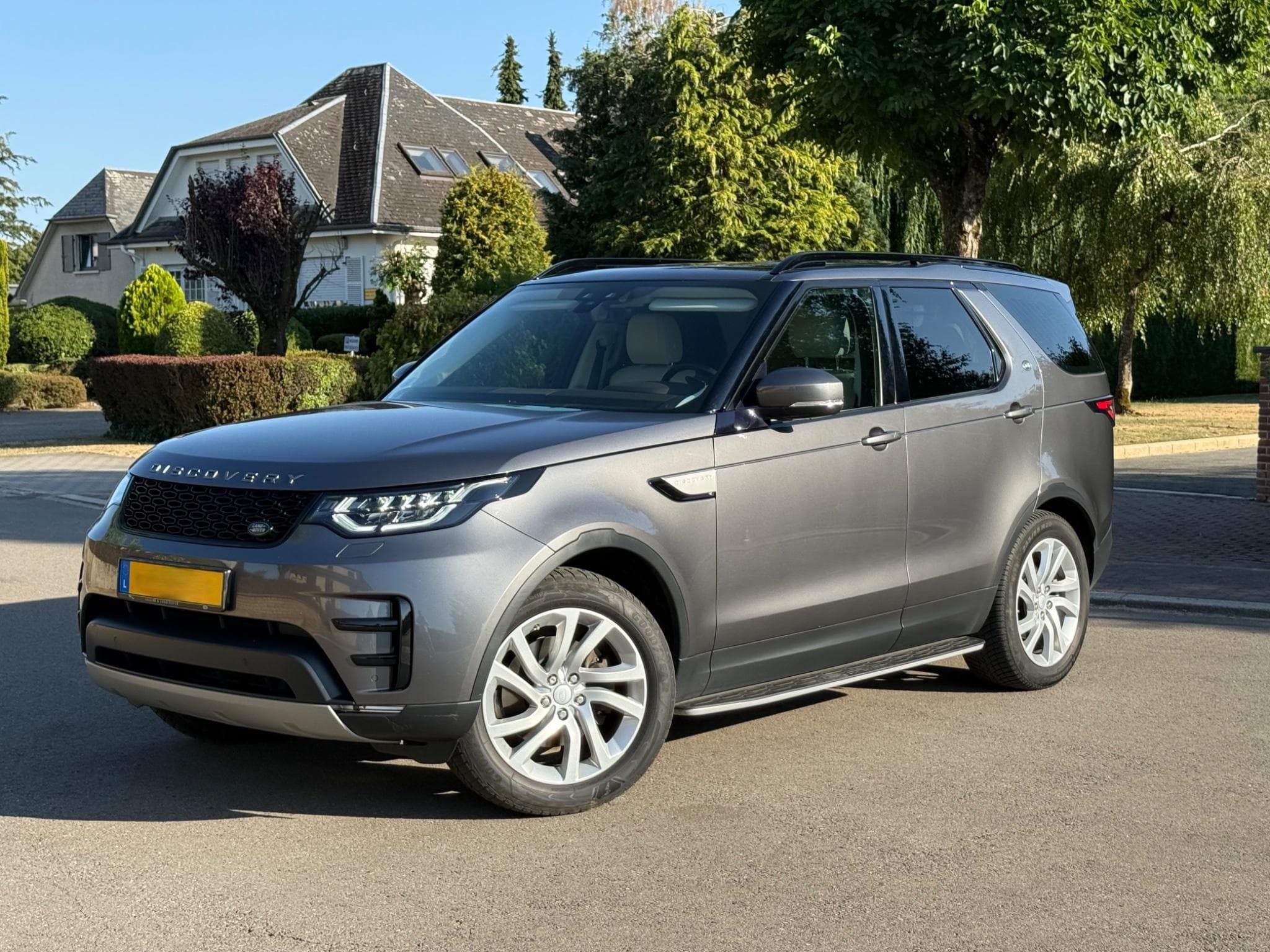 Land-Rover Discovery 3.0 Td6 HSE (2018) - Foto 1