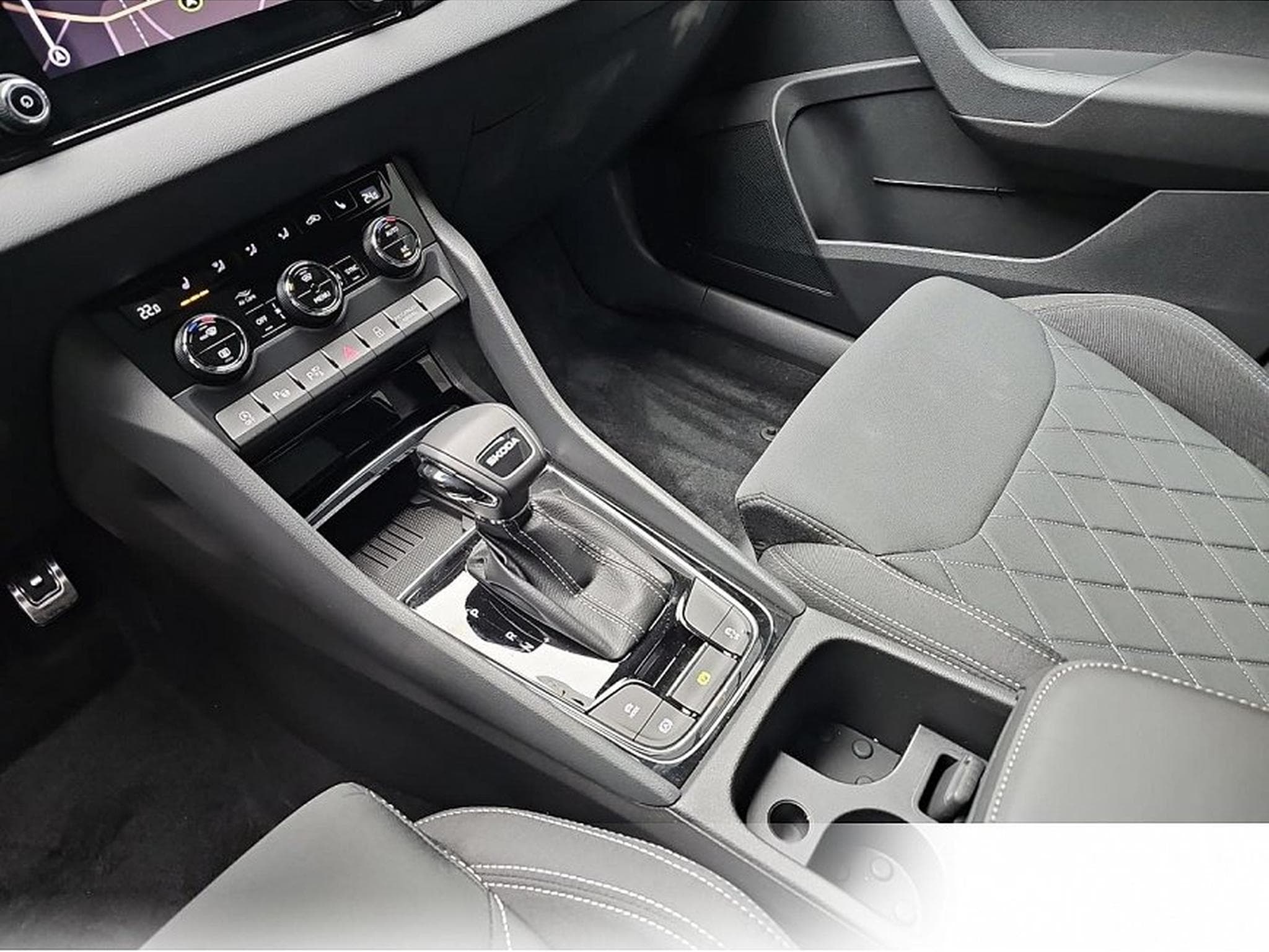 Skoda Karoq (2026) - Foto 11