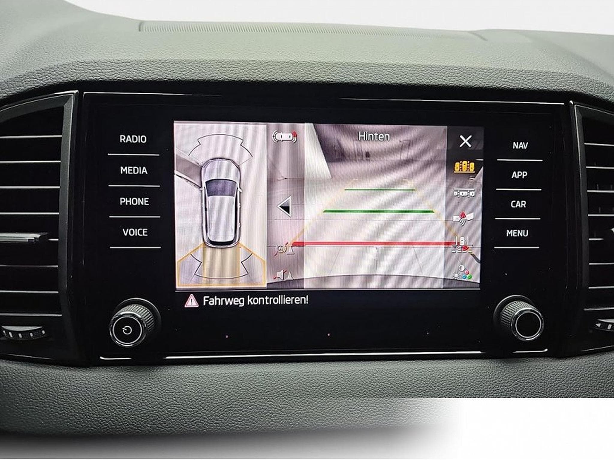 Skoda Karoq (2026) - Foto 9