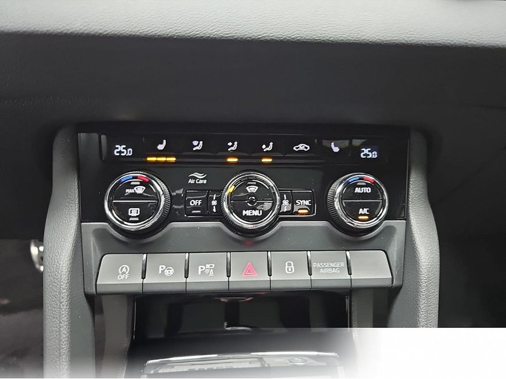 Skoda Karoq (2026) - Foto 10